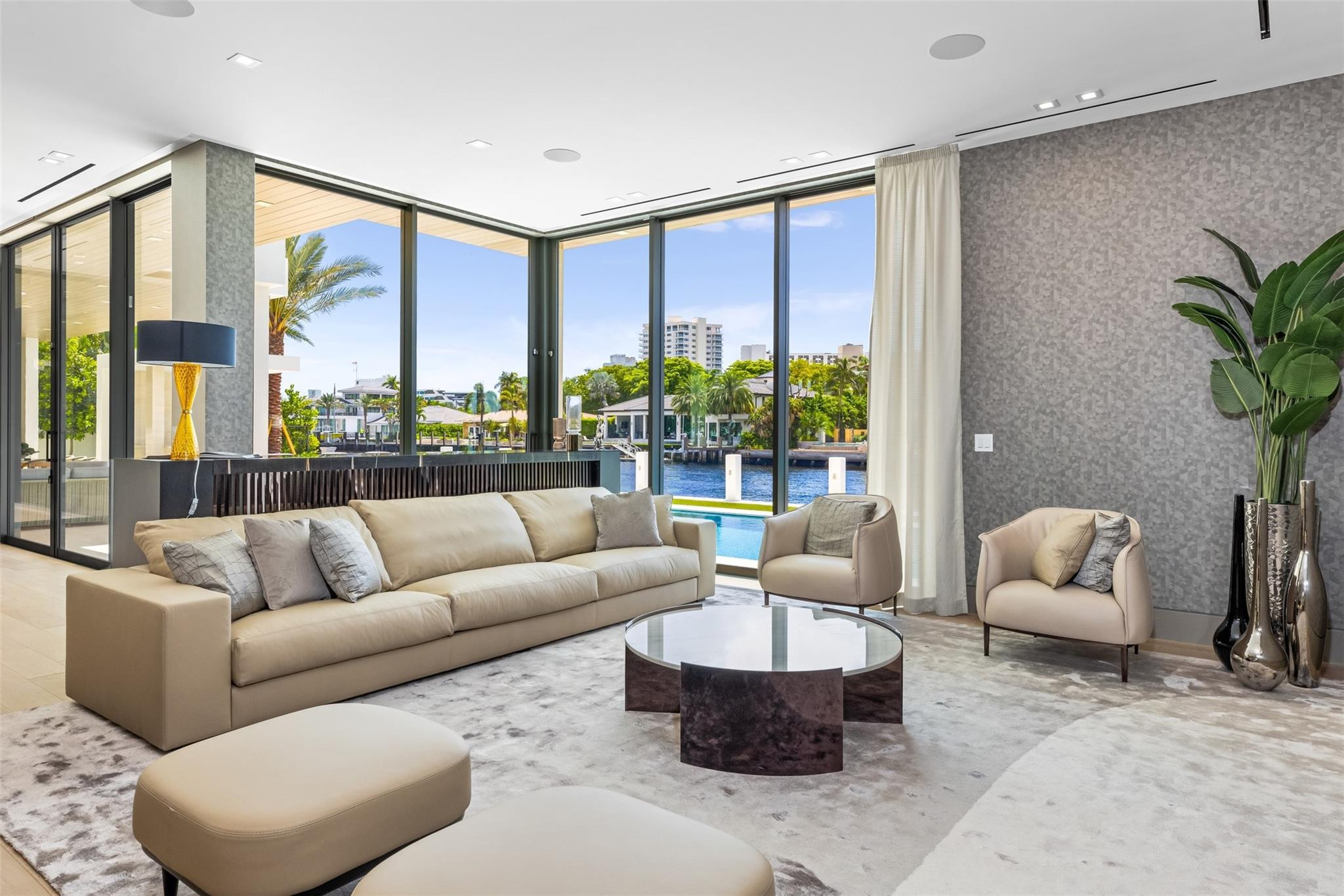 68 ISLA BAHIA Drive