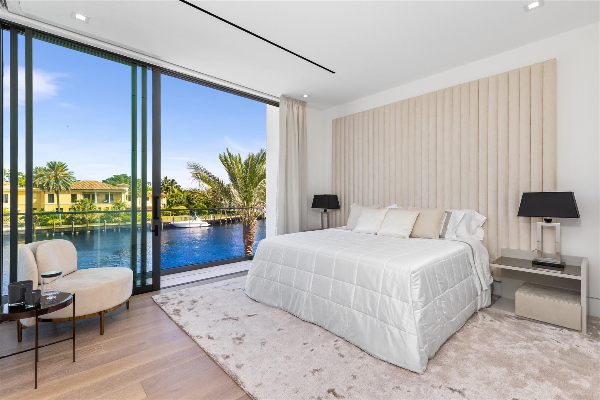 68 ISLA BAHIA Drive