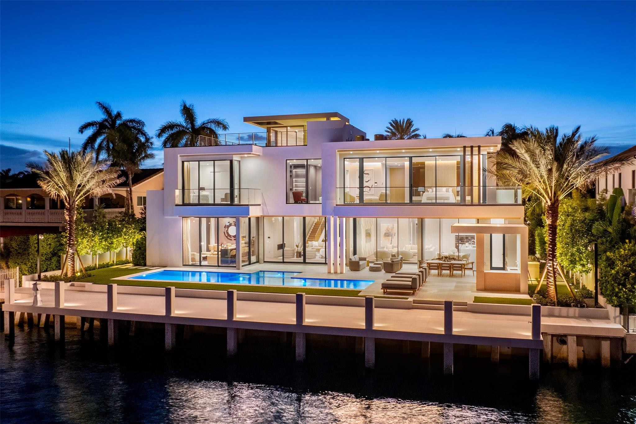 68 ISLA BAHIA Drive