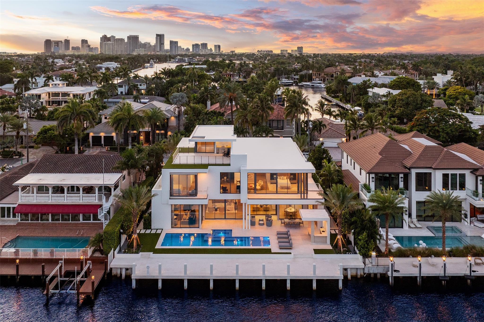 68 ISLA BAHIA Drive