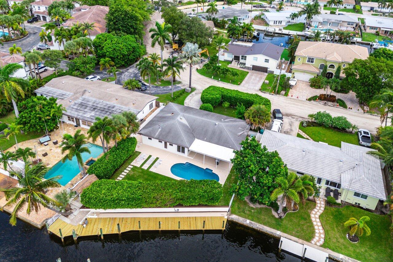 638 Shore Drive