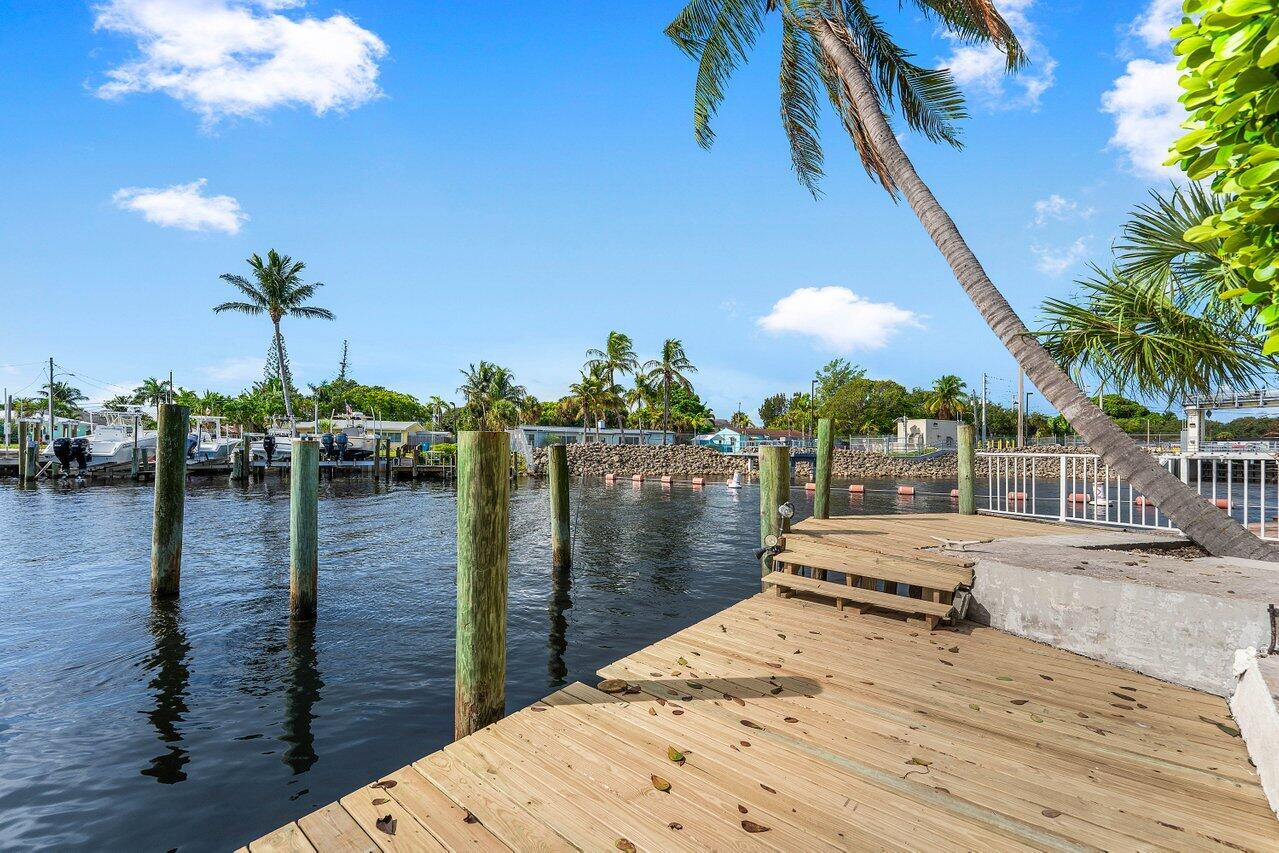 638 Shore Drive
