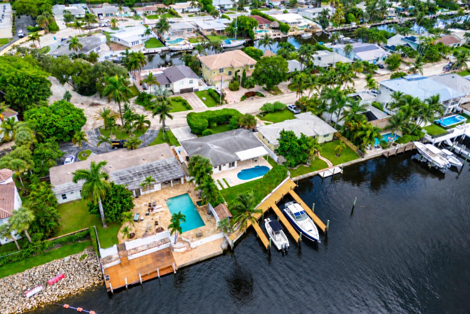 638 Shore Drive