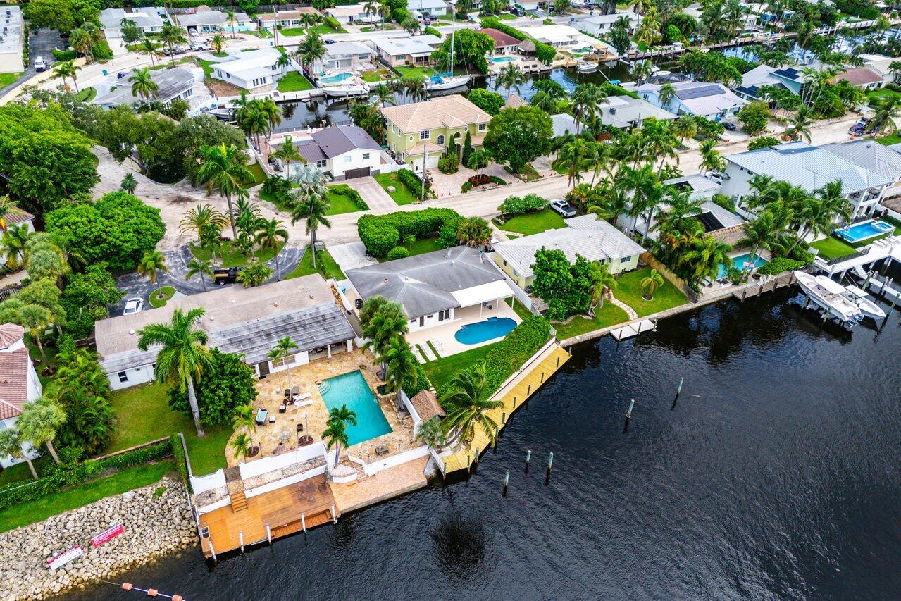 638 Shore Drive