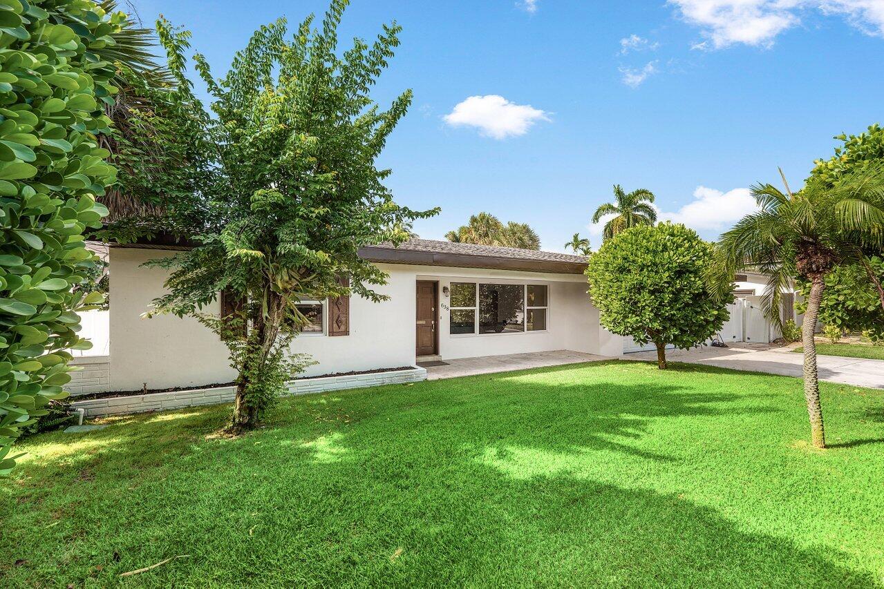 638 Shore Drive