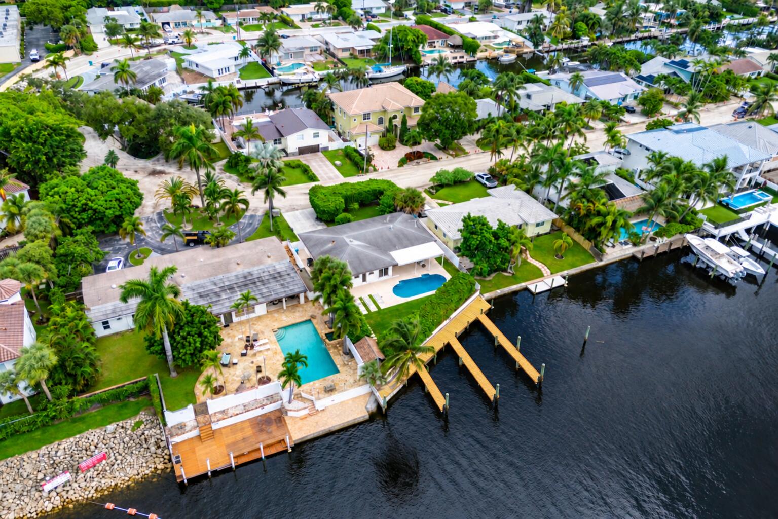 638 Shore Drive