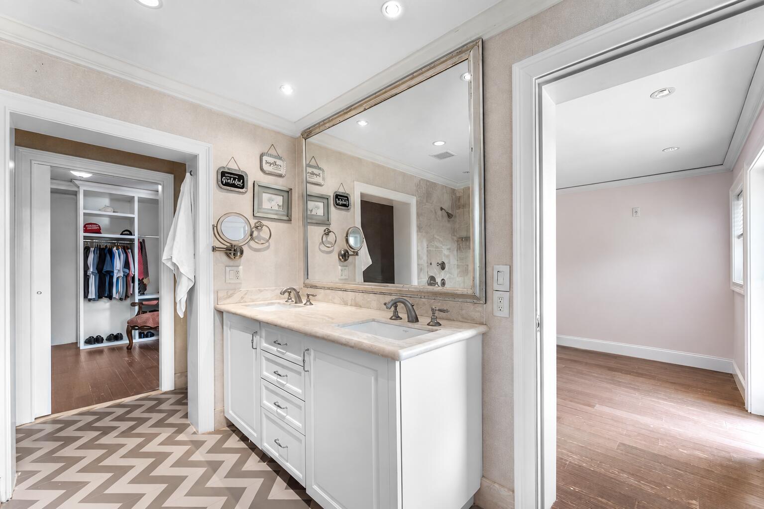 638 Shore Drive