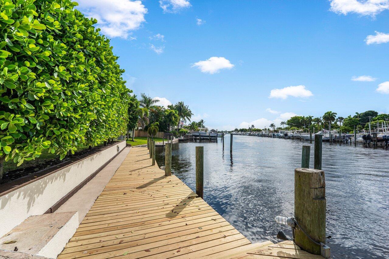 638 Shore Drive