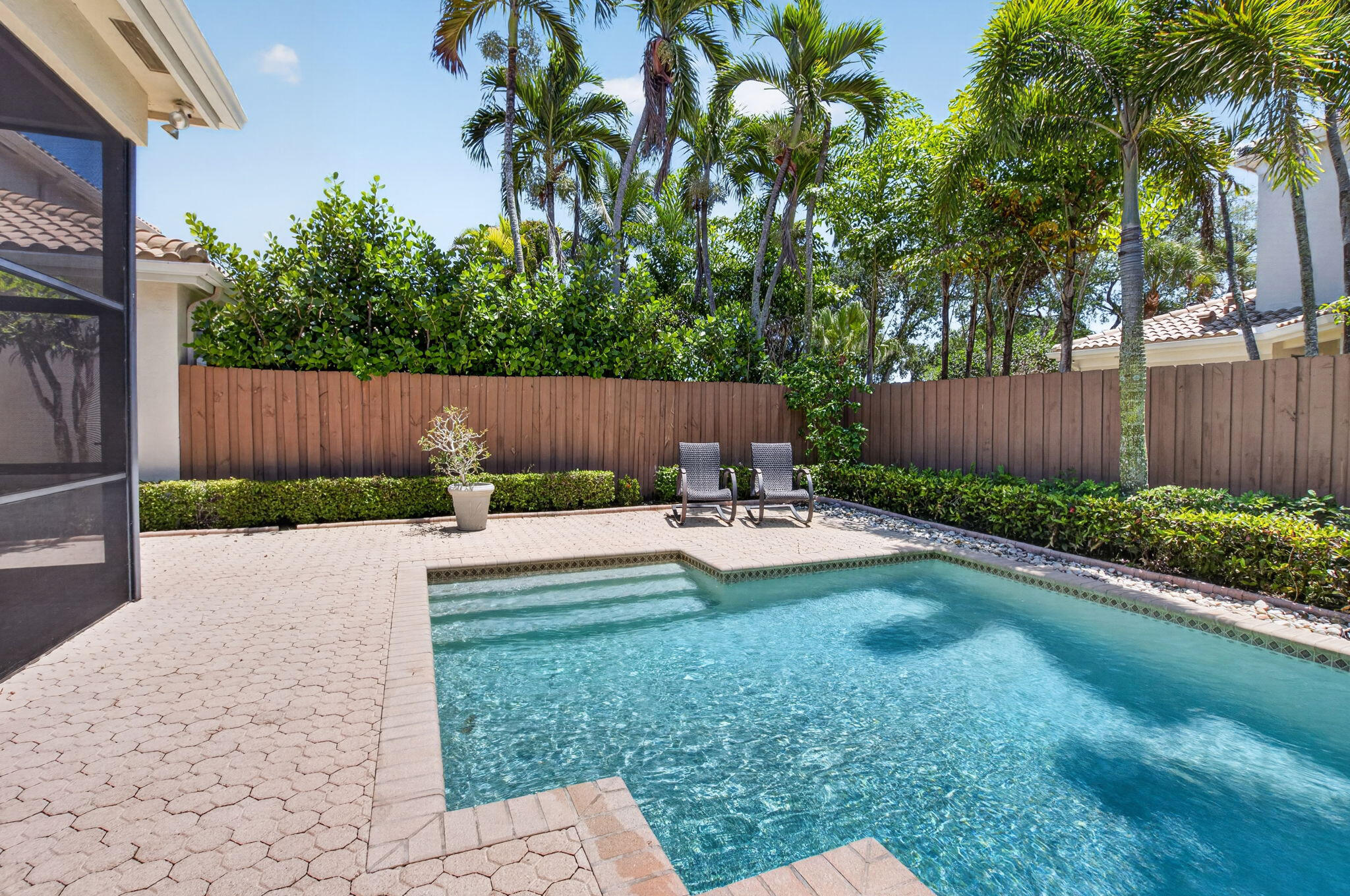 2408 NW 67TH Street