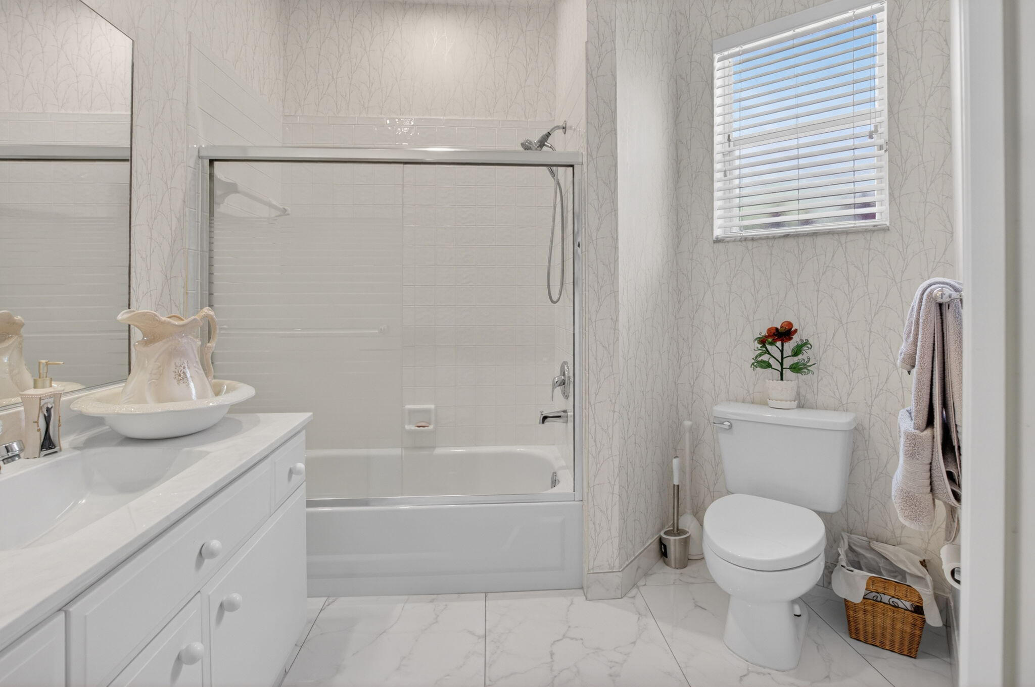 2408 NW 67TH Street