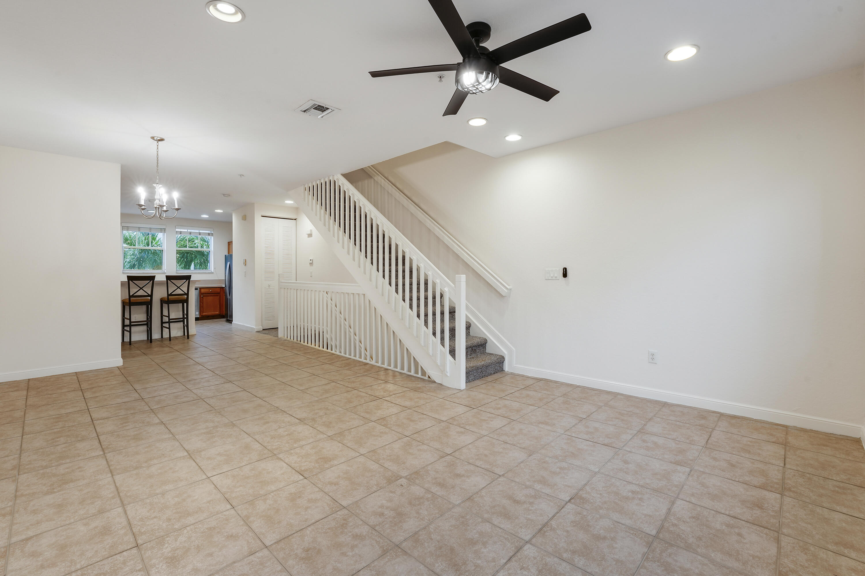 1740 SAN BENITO Way 4
