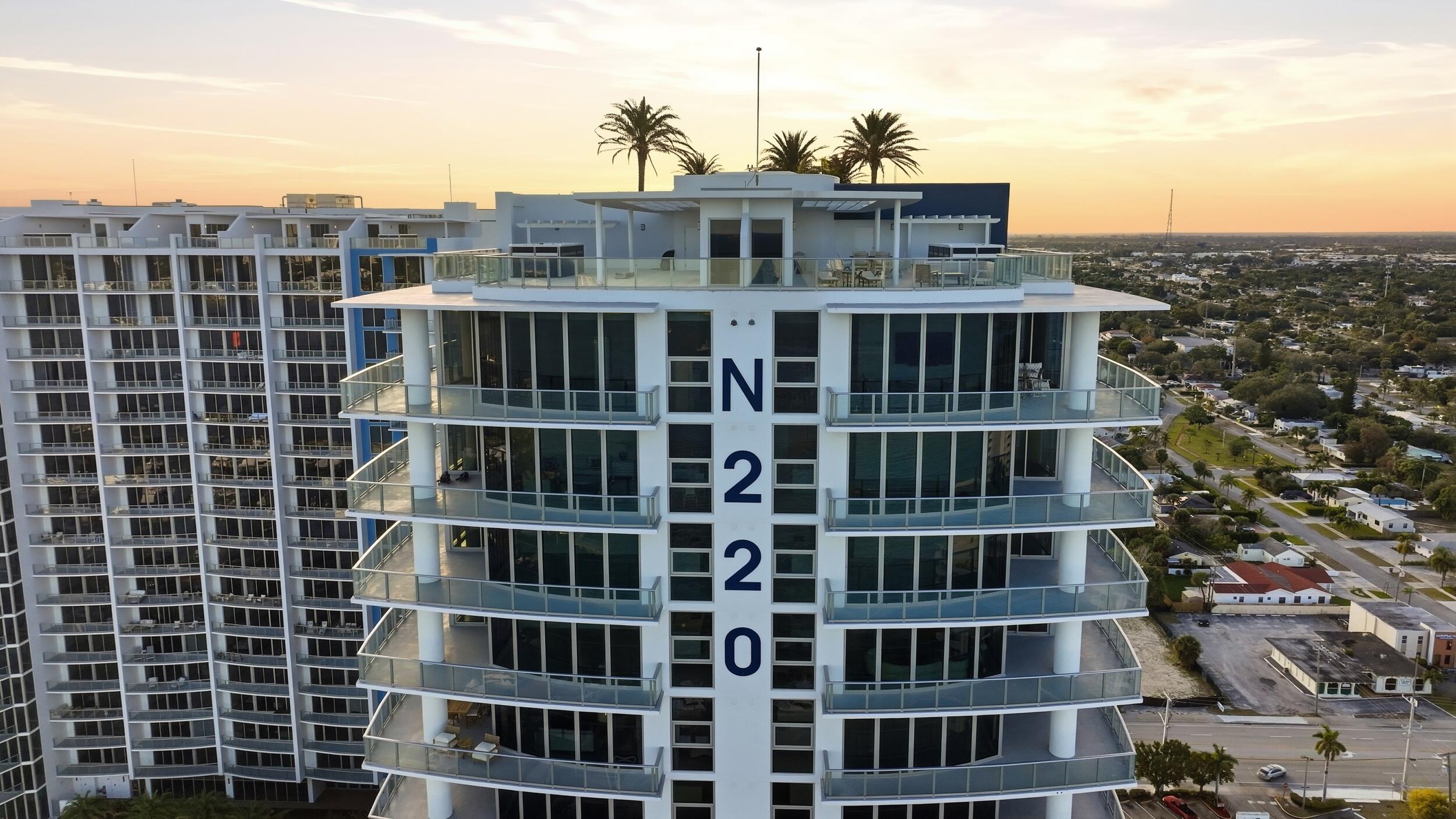 220 Lake Shore Drive 1407