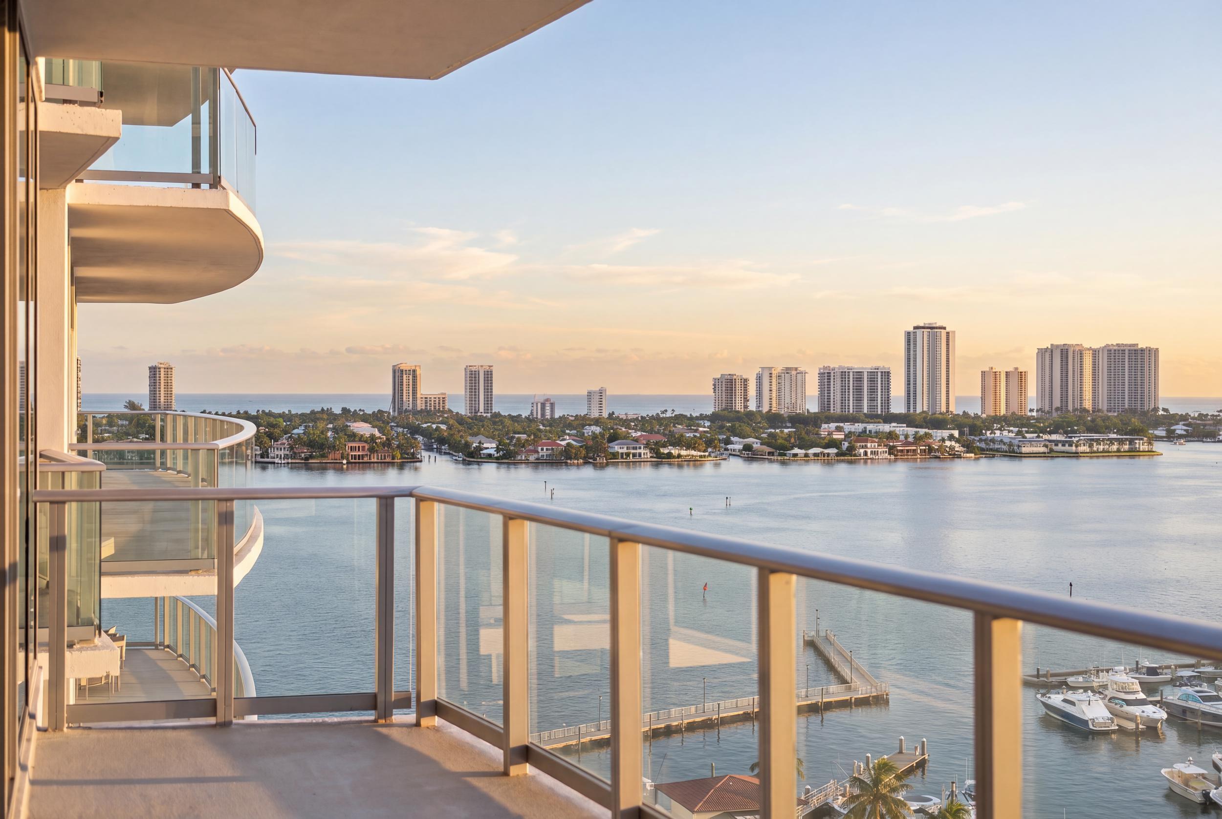 220 Lake Shore Drive 1407