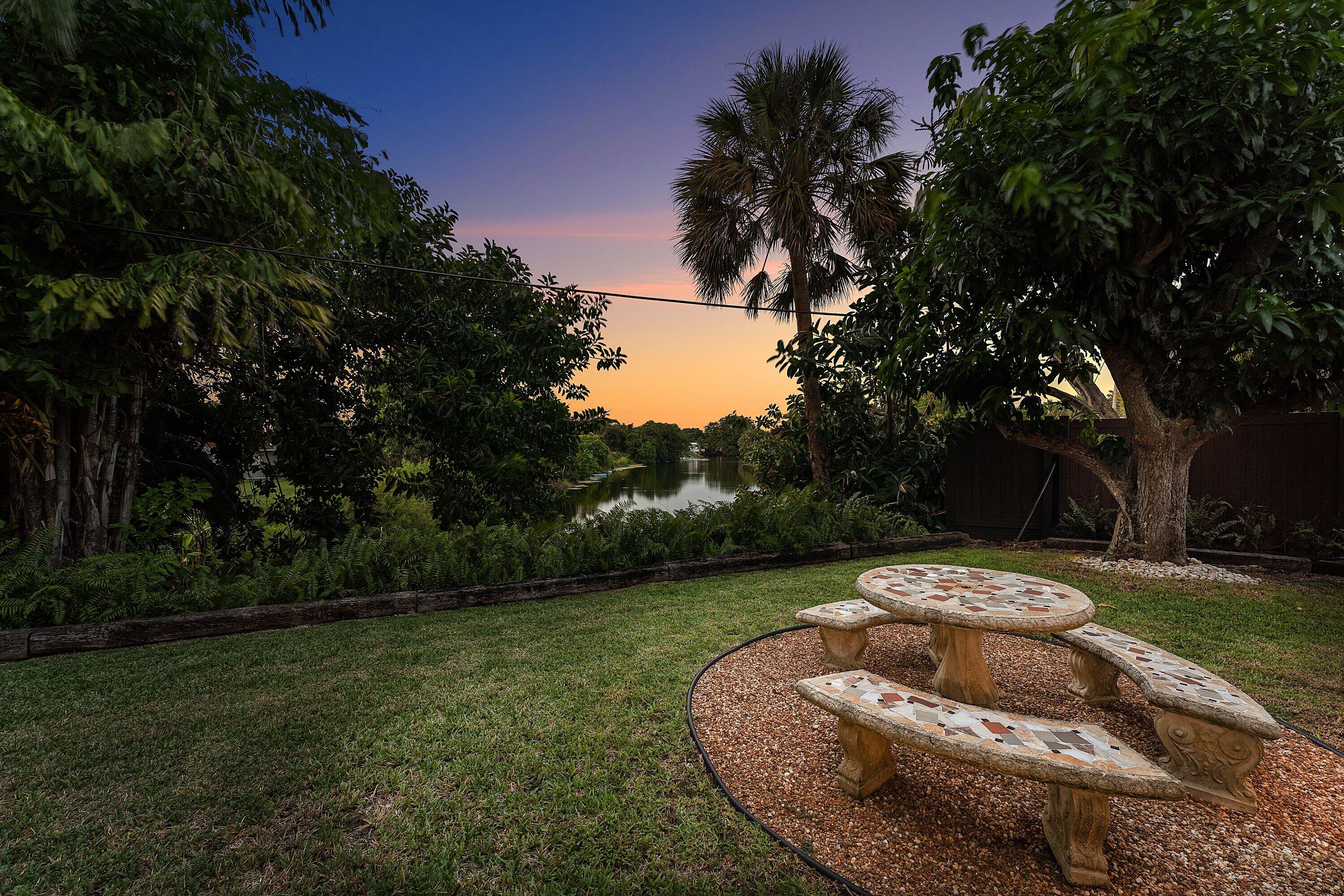 545 NW 7th Street