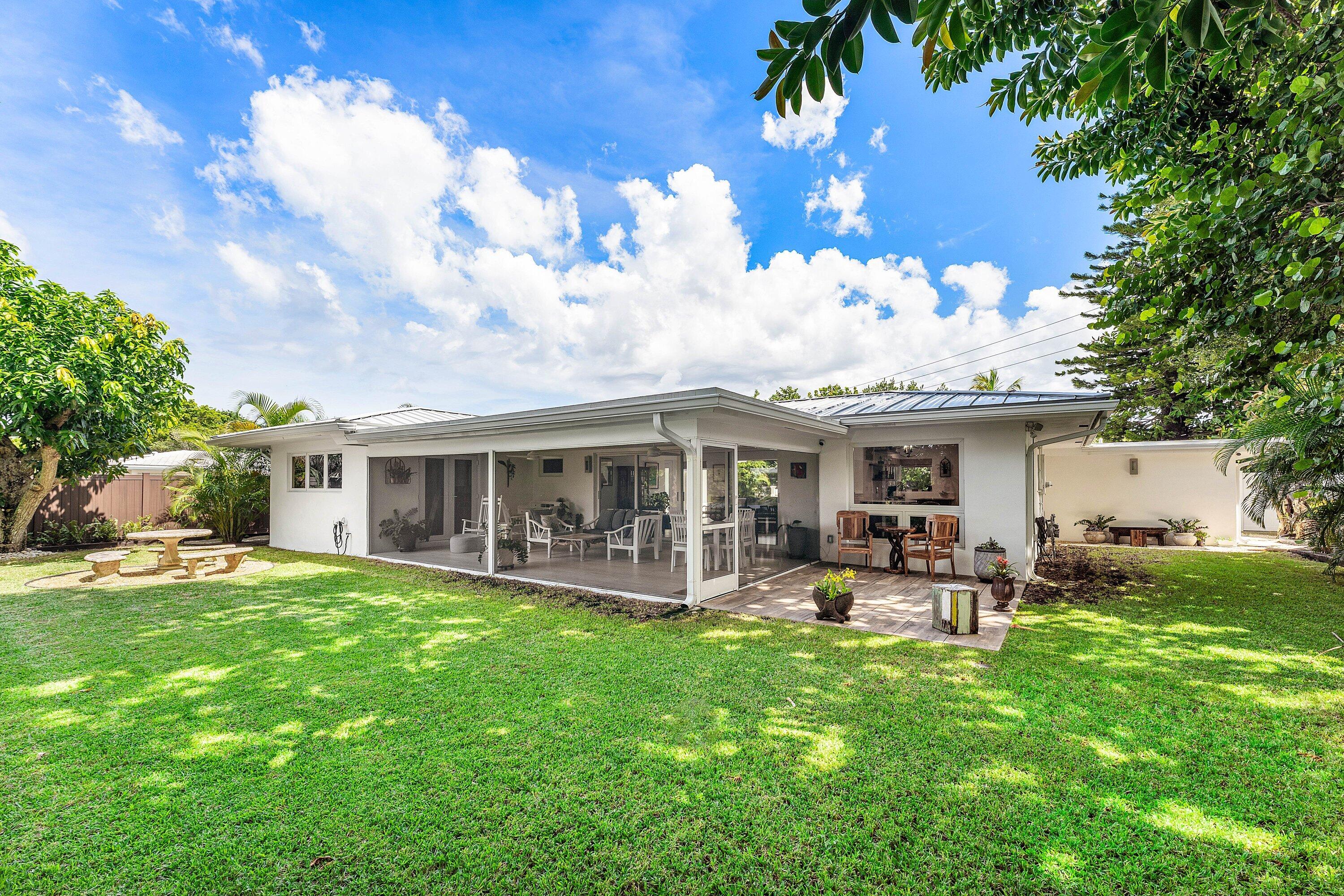 545 NW 7th Street
