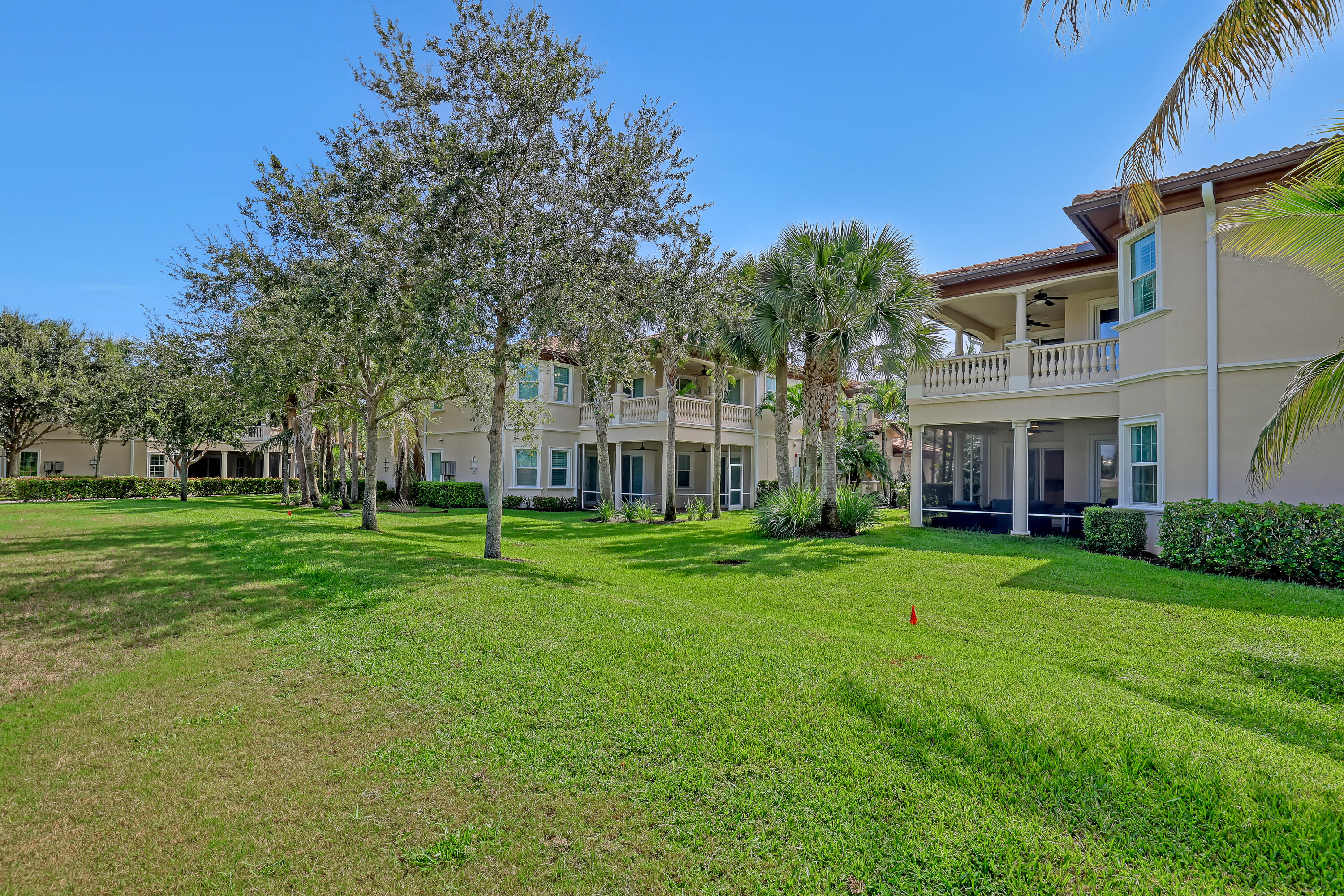 175 Tresana Boulevard 137
