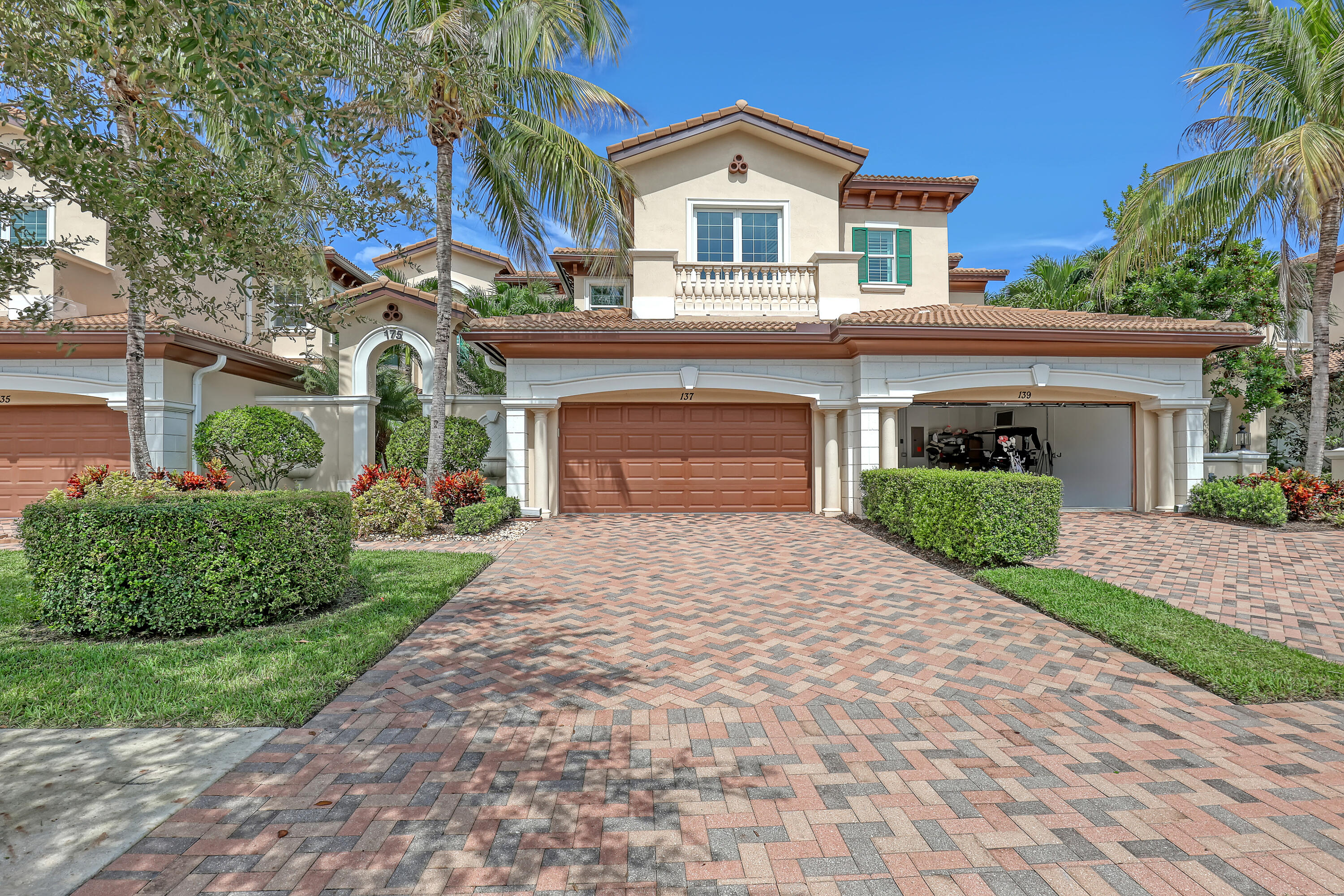 175 Tresana Boulevard 137