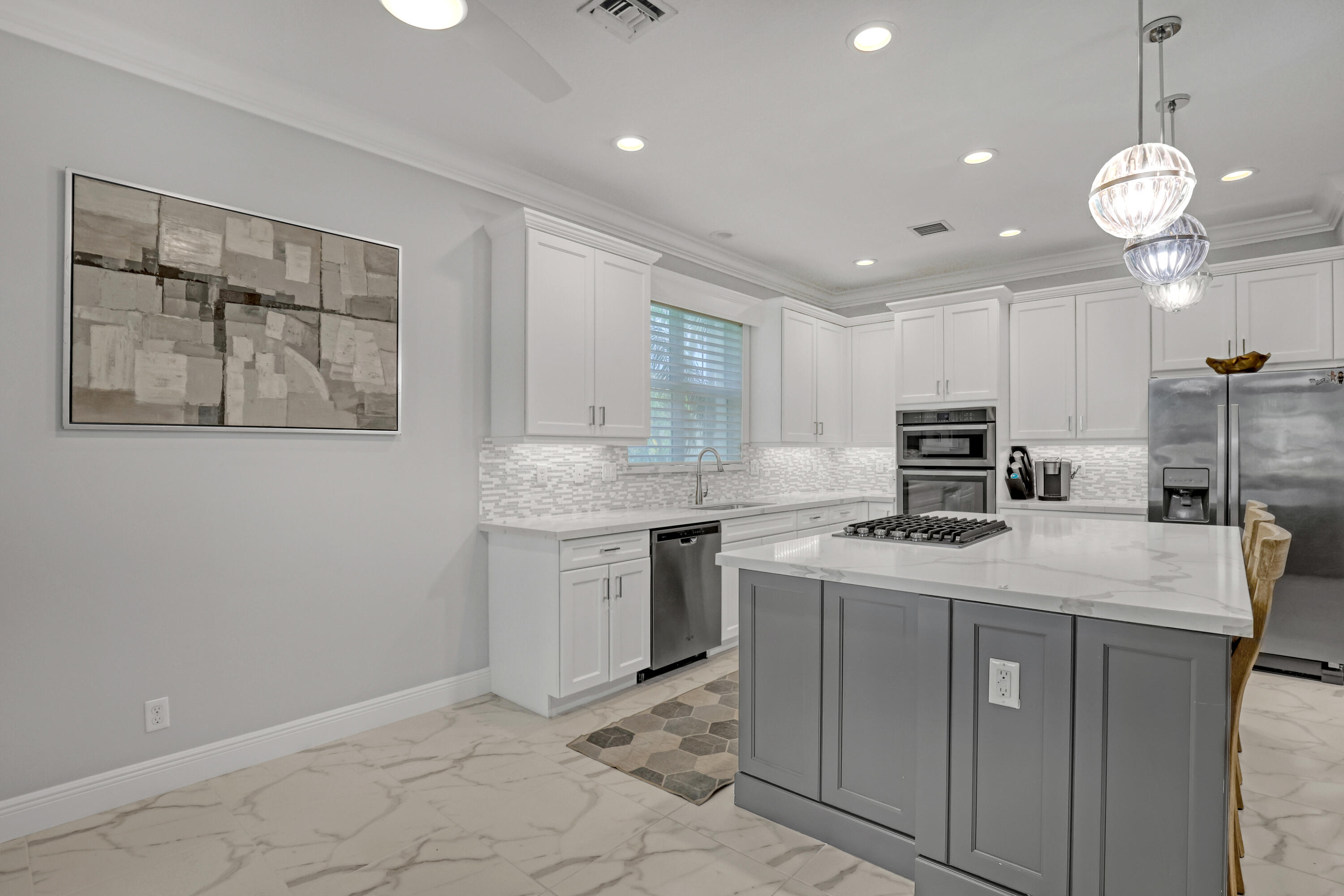 175 Tresana Boulevard 137
