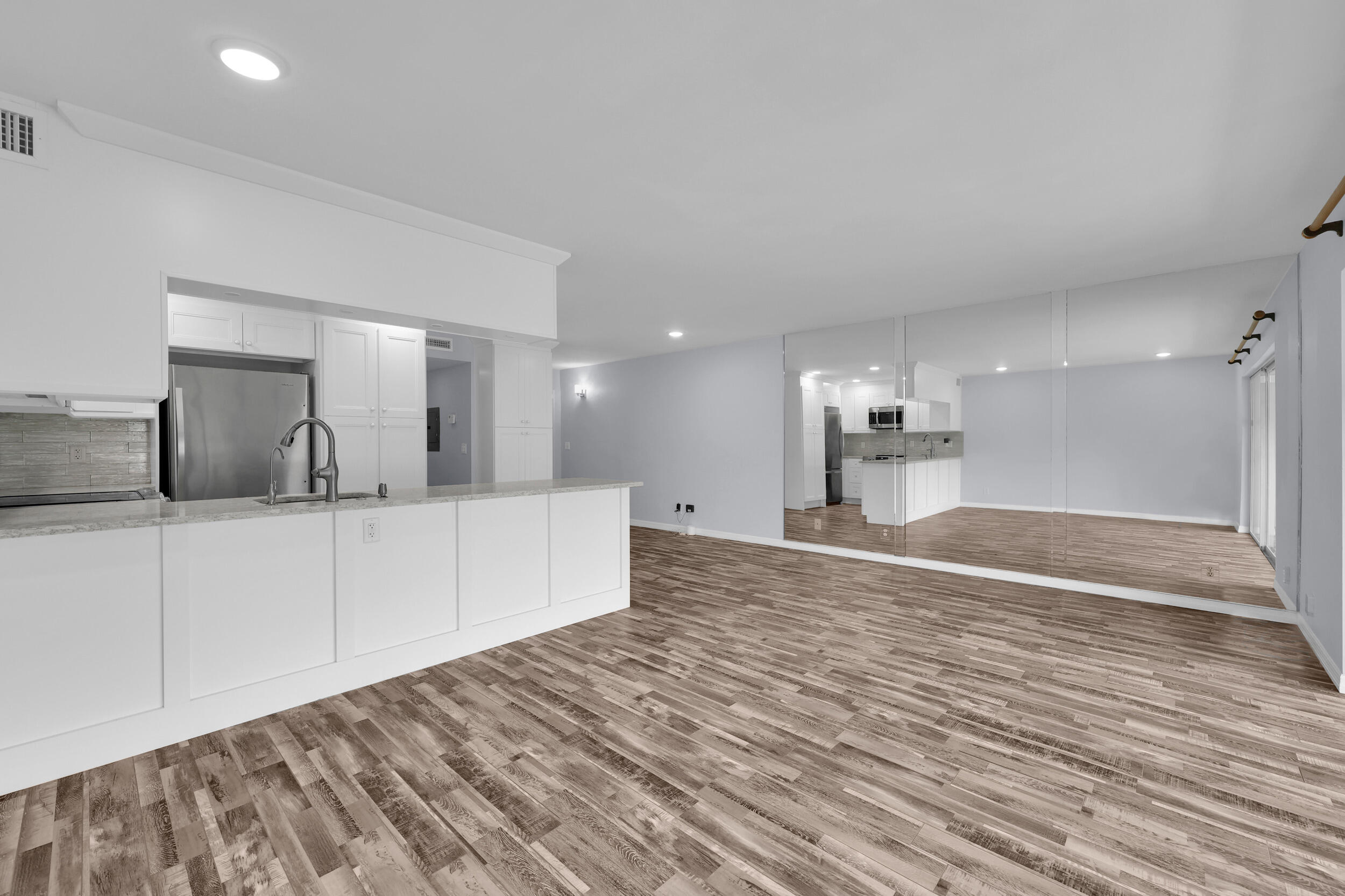 342 SOUTHWIND Drive 102
