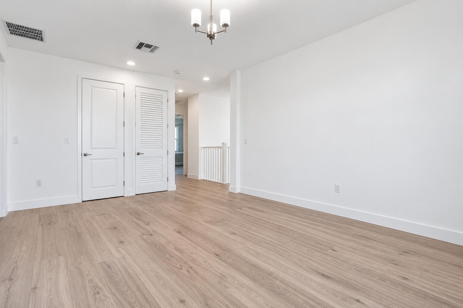 19552 BROAD SHORE Walk