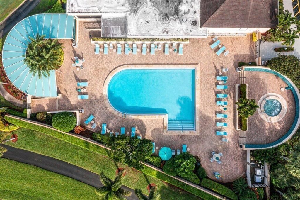 5355 10th Fairway Drive 2
