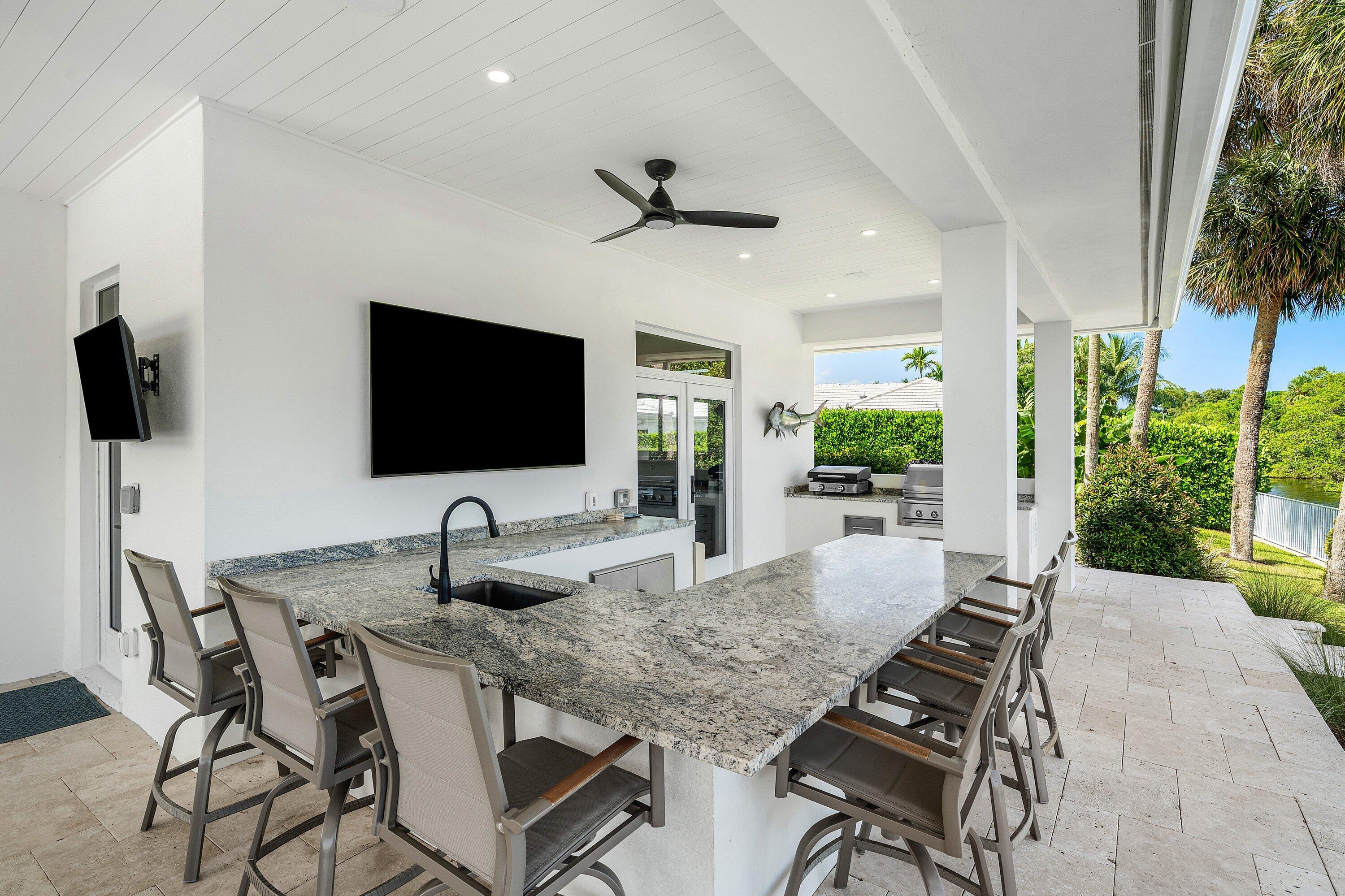 1200 Cypress Way