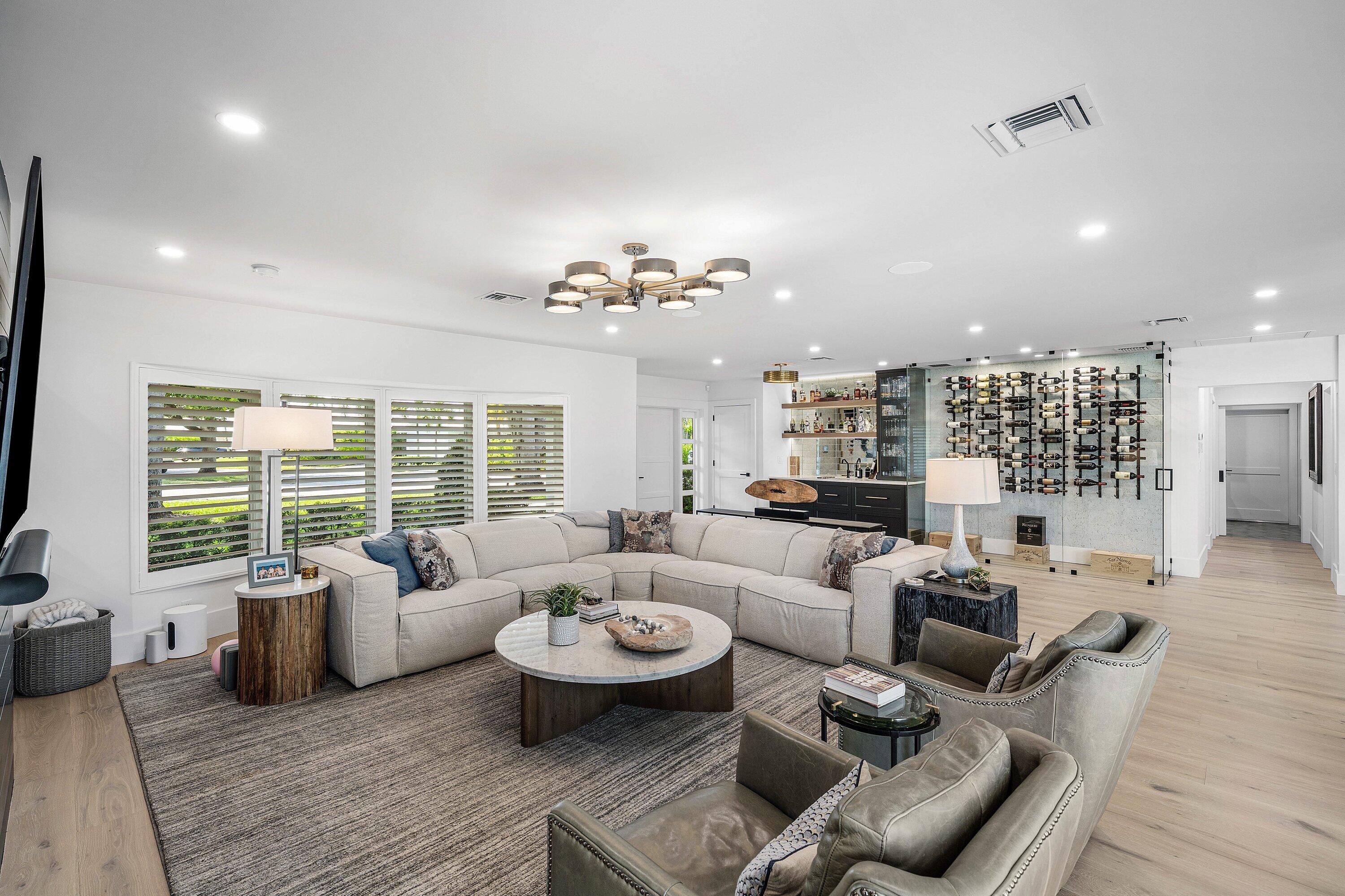 1200 Cypress Way
