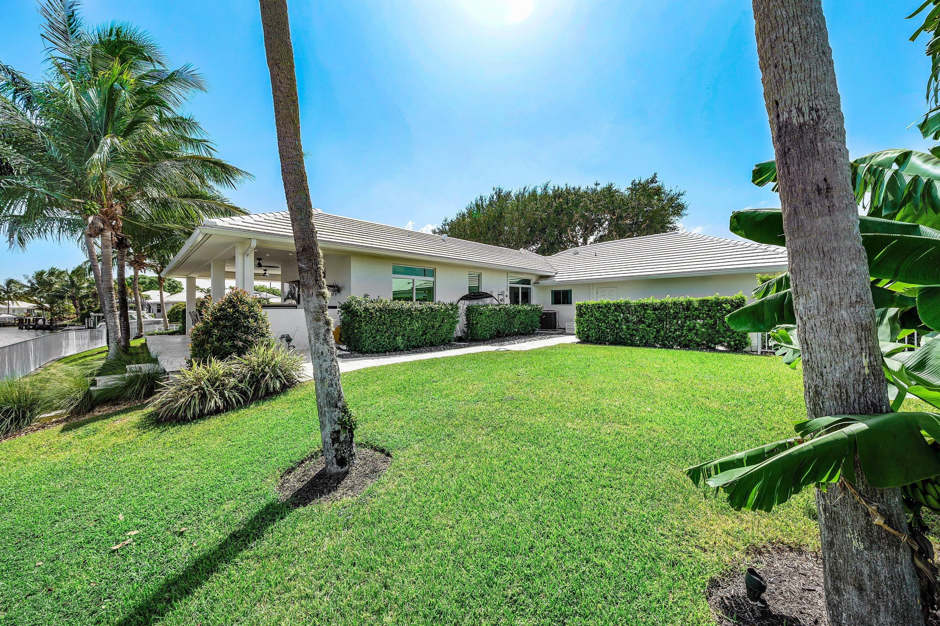 1200 Cypress Way
