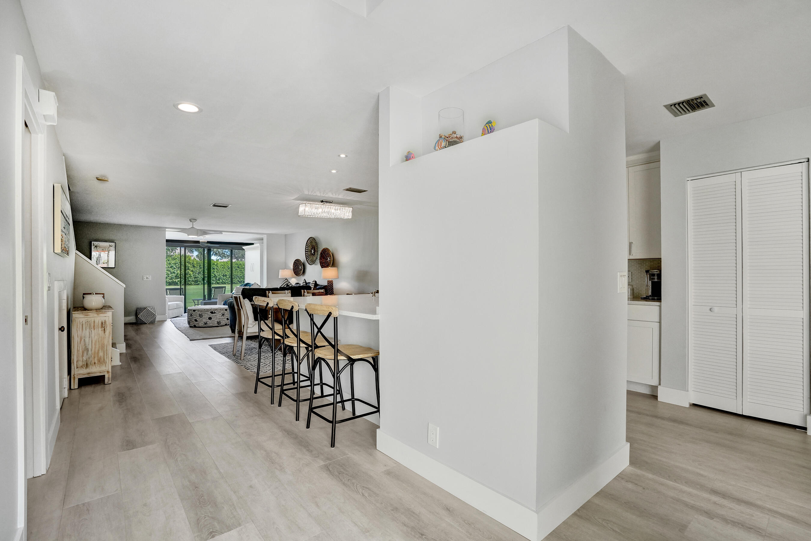5355 10th Fairway Drive 2