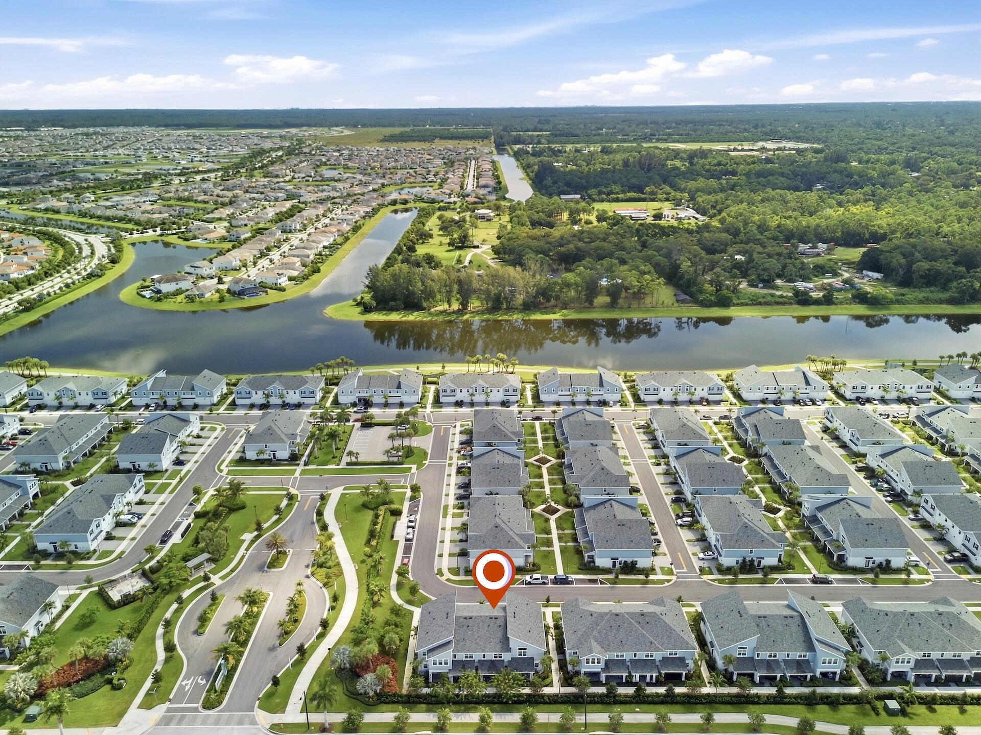 4178 S Longwood Lake Square
