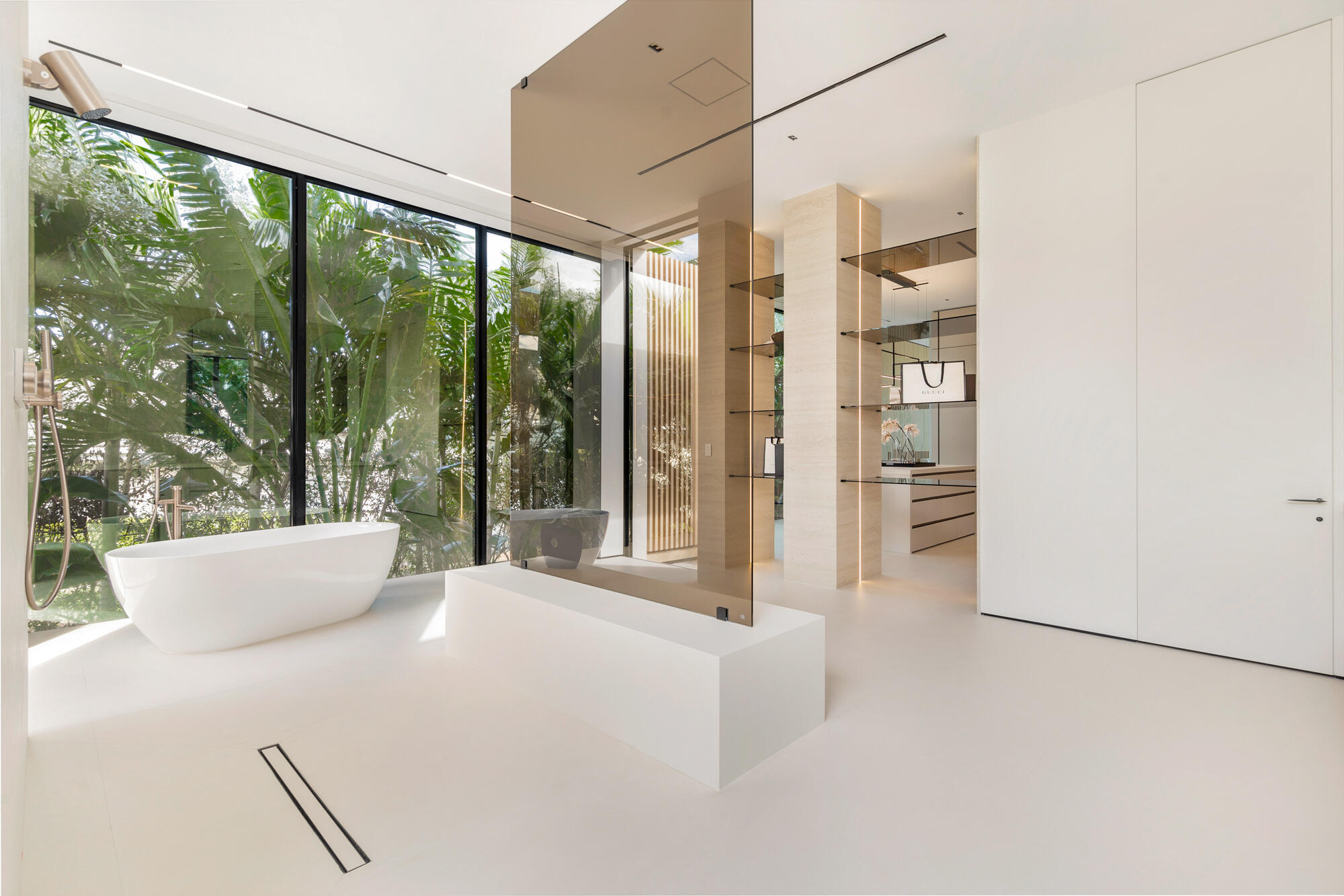 35 Spoonbill Road