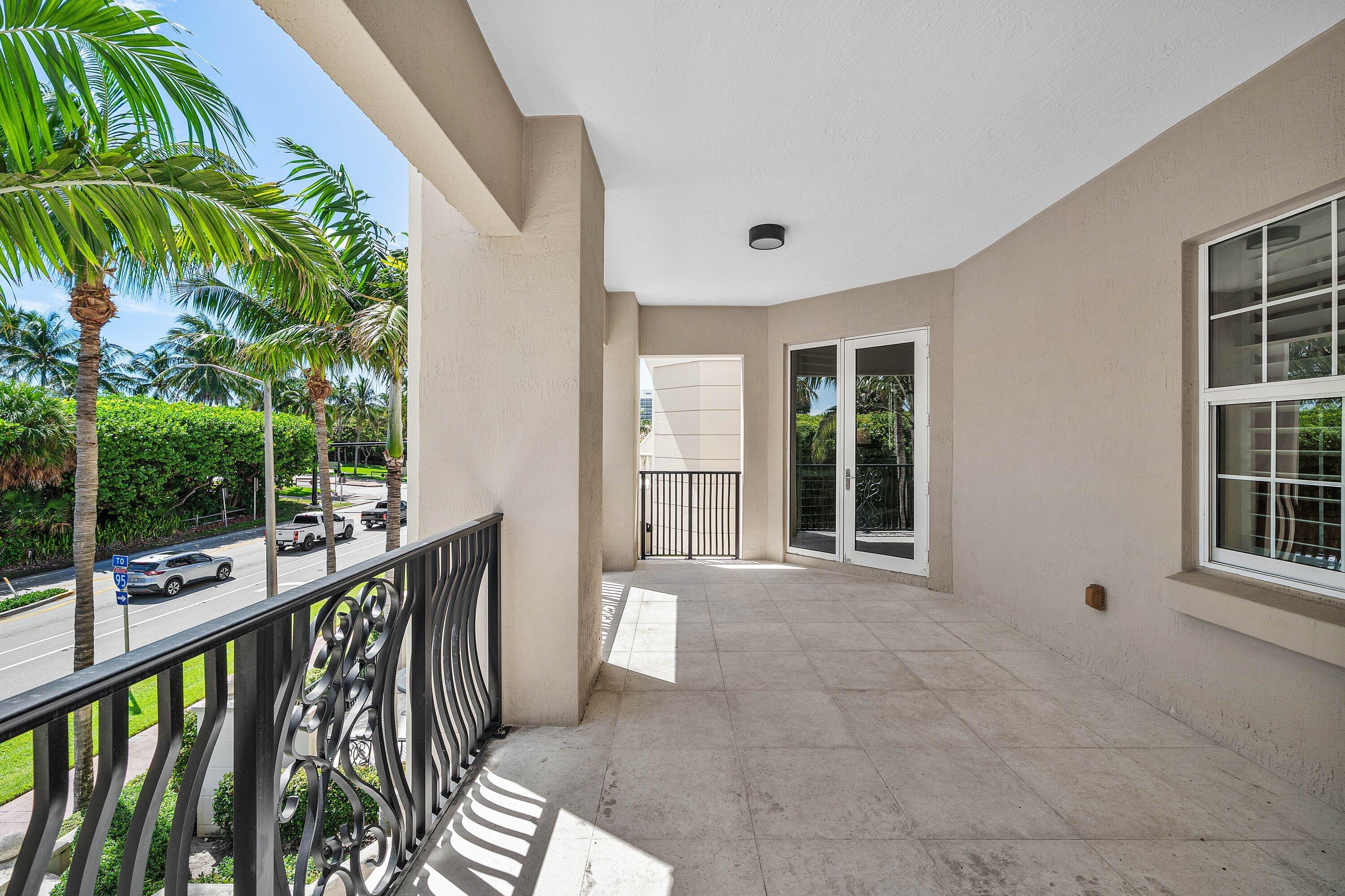 1 N OCEAN Boulevard 207
