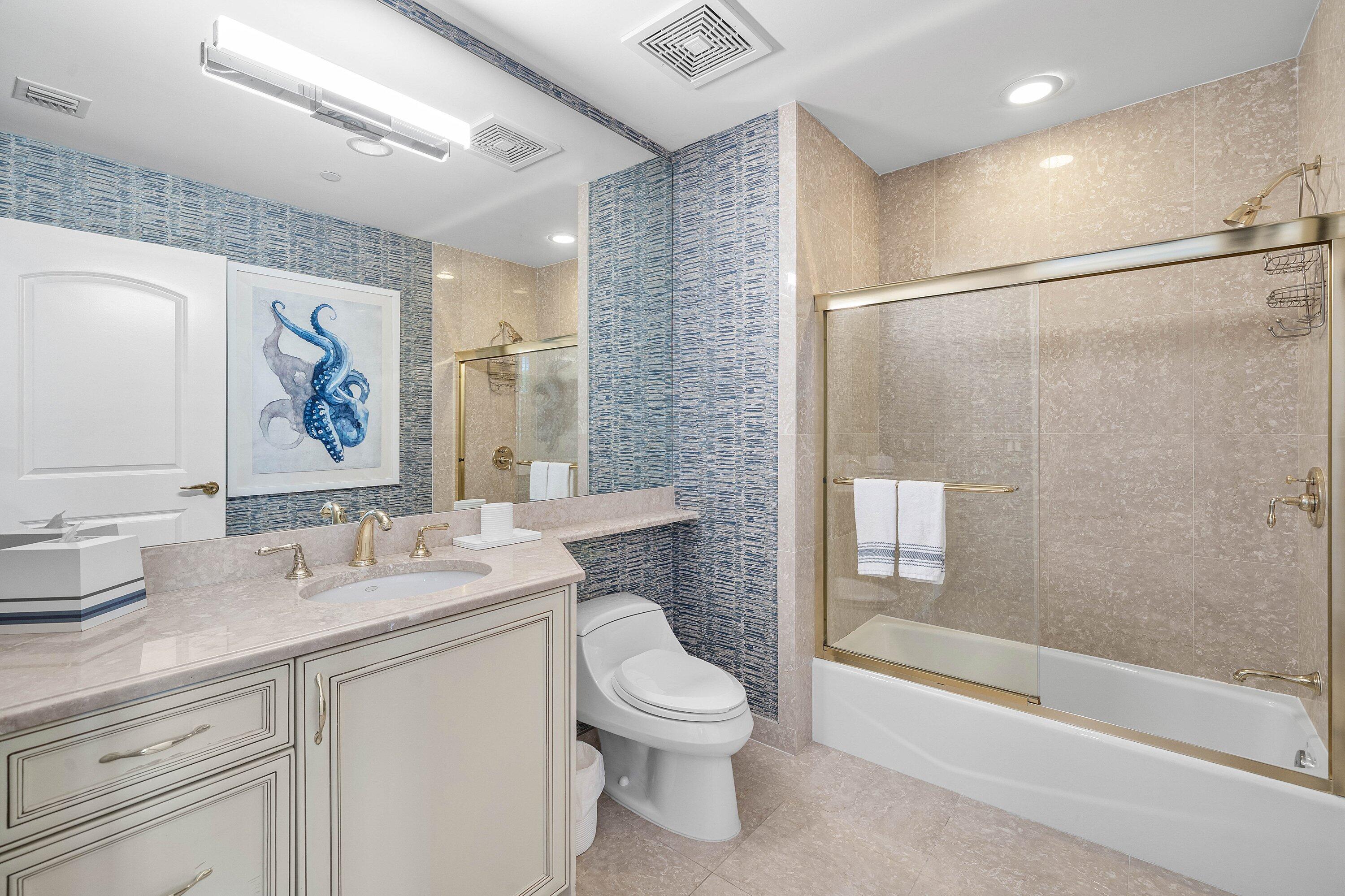 1 N OCEAN Boulevard 207