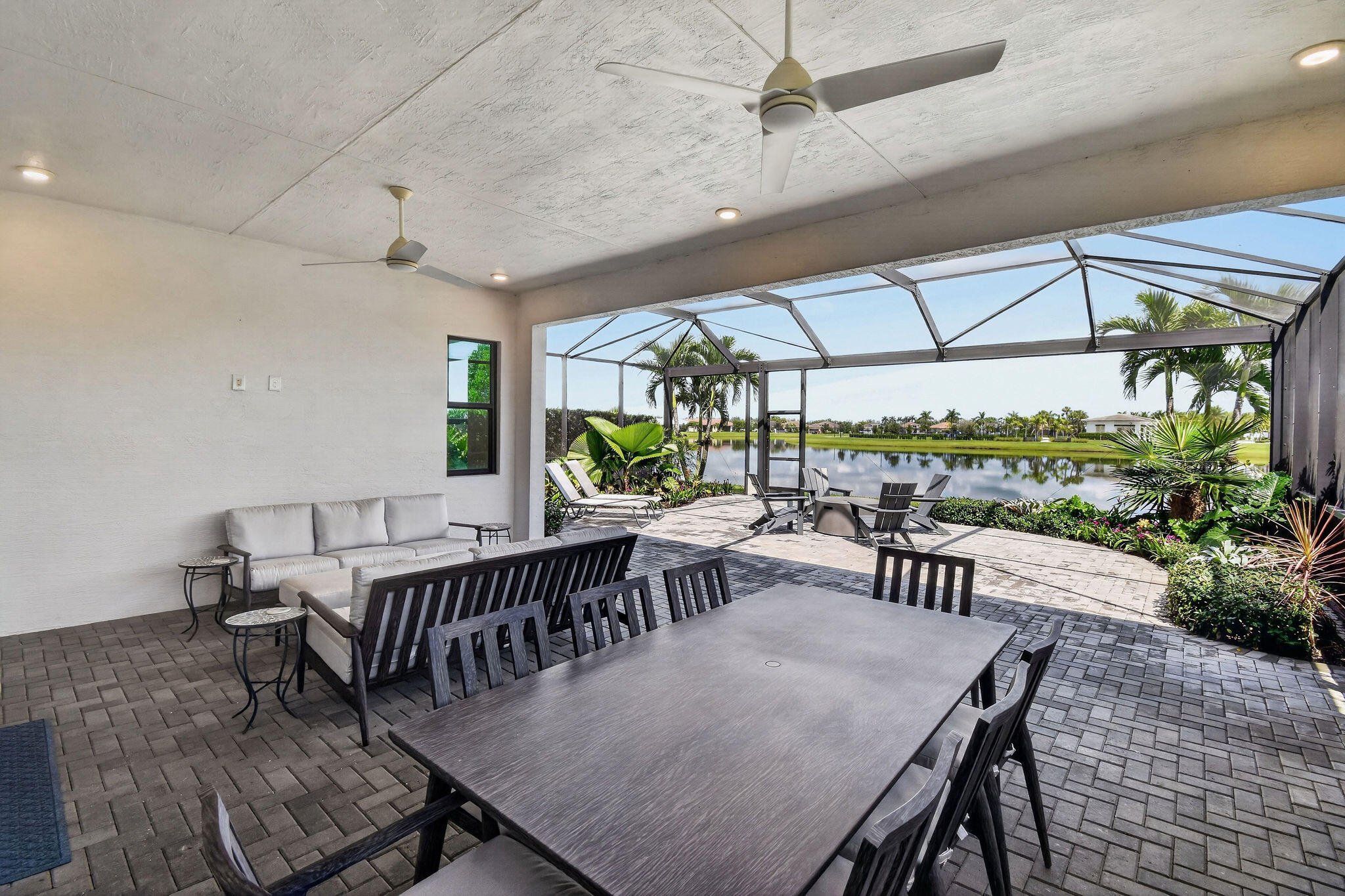15811 Key Biscayne Lane