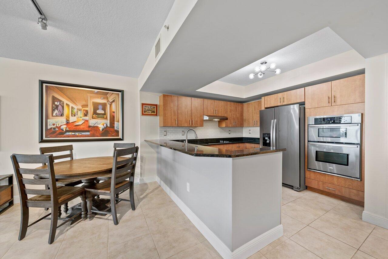2700 N Federal Highway 203