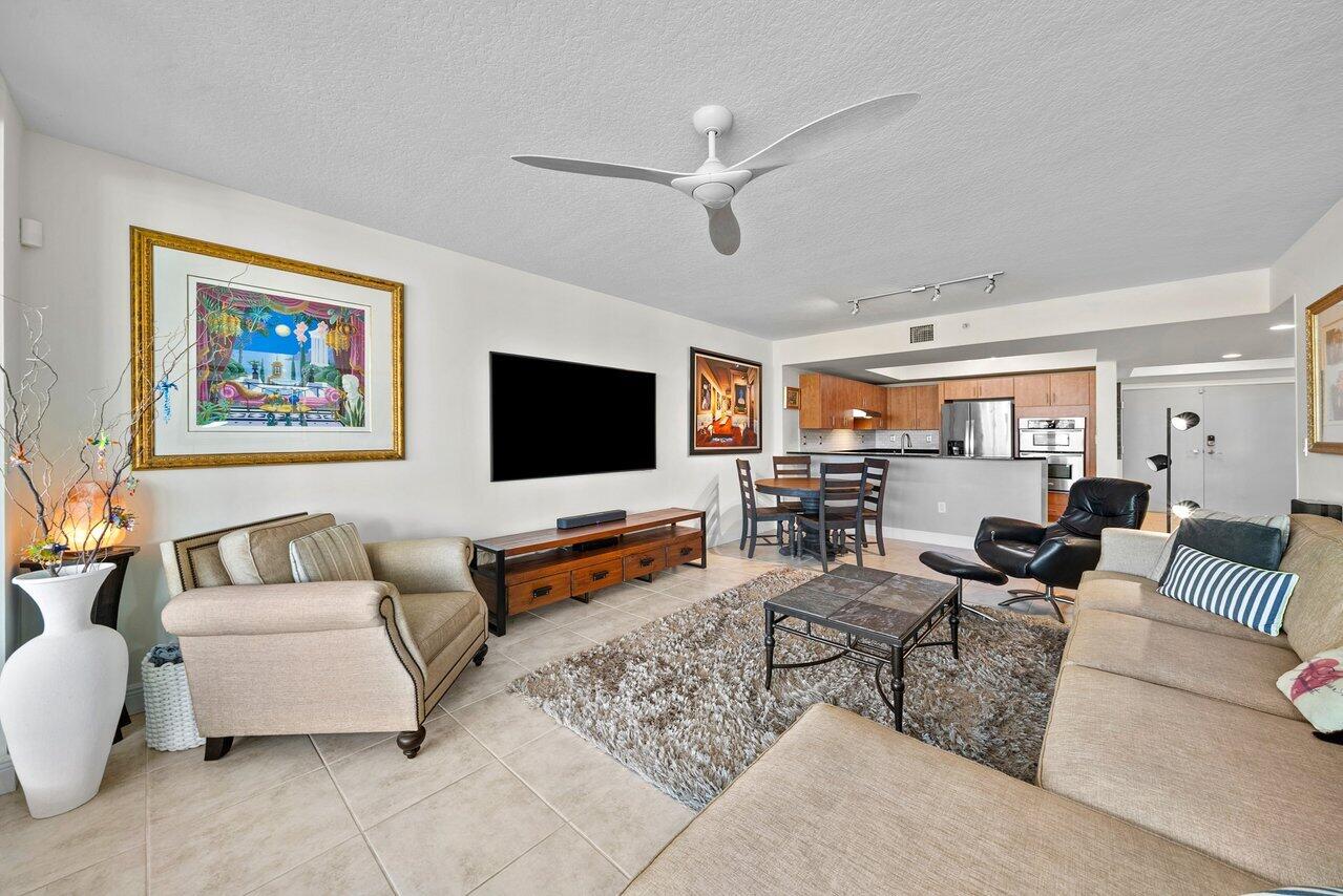 2700 N Federal Highway 203