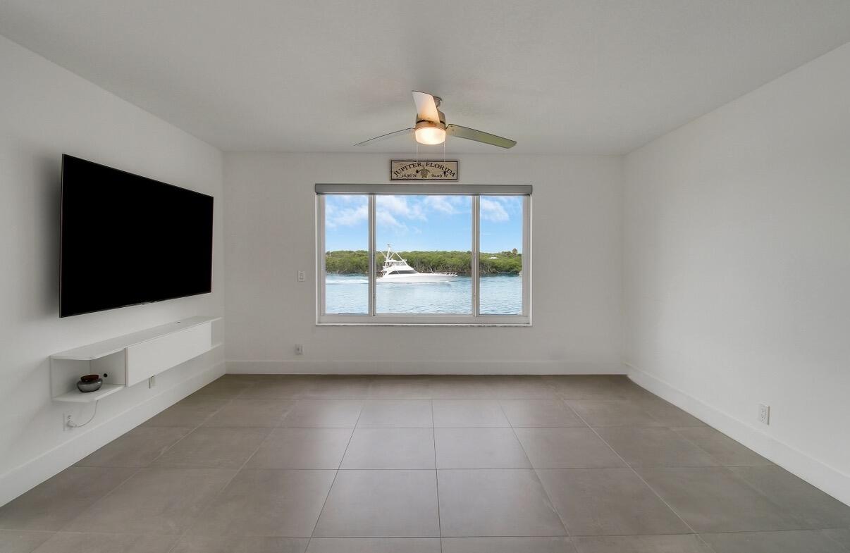 325 S BEACH 210