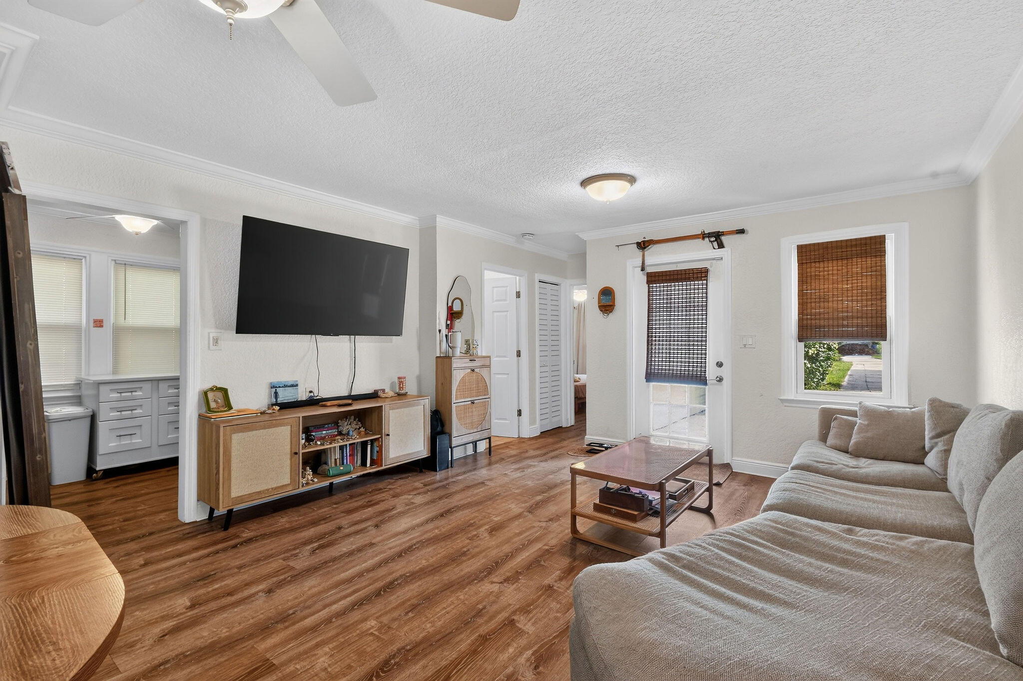 415 Greenbriar Drive