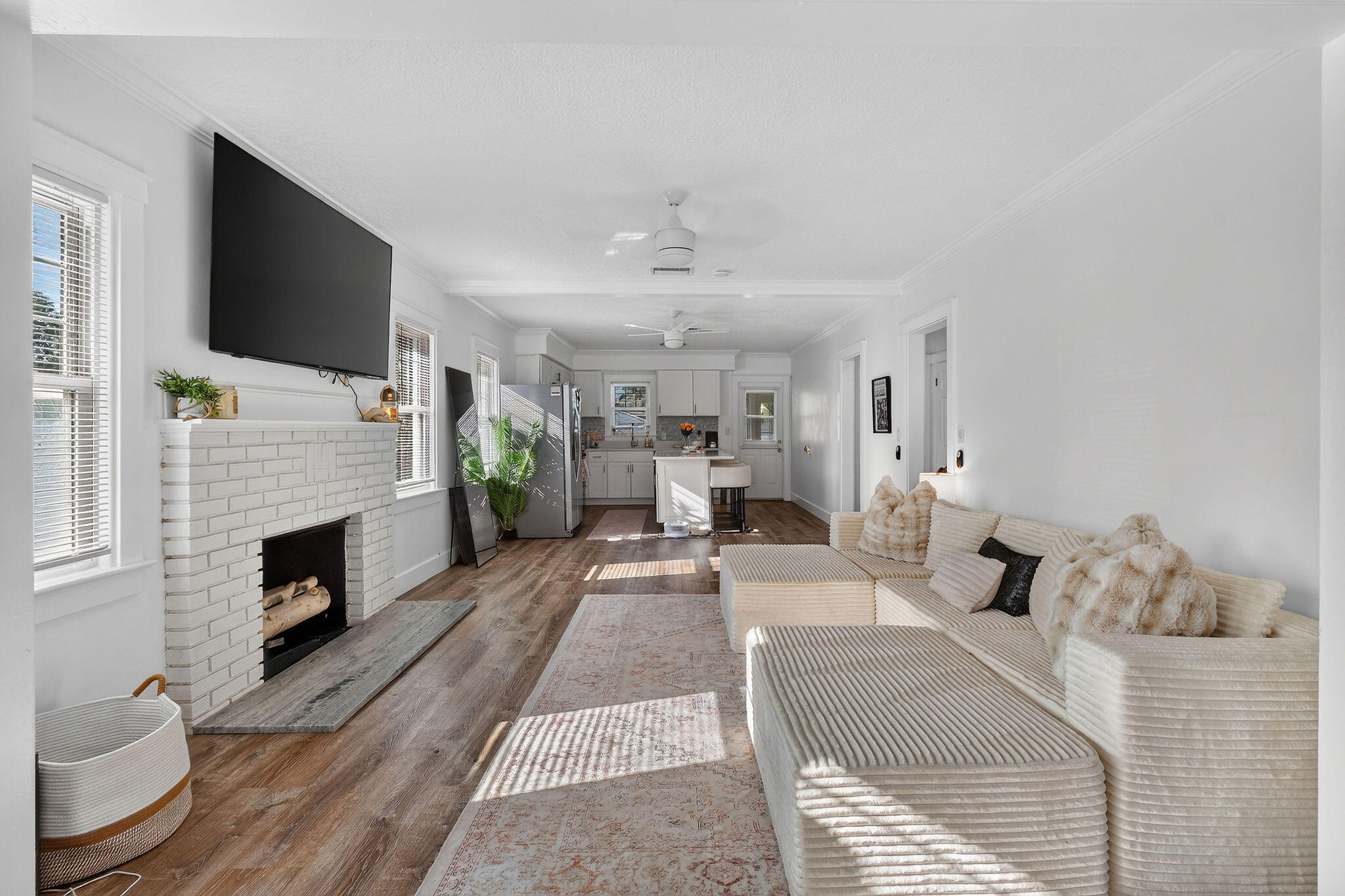 415 Greenbriar Drive