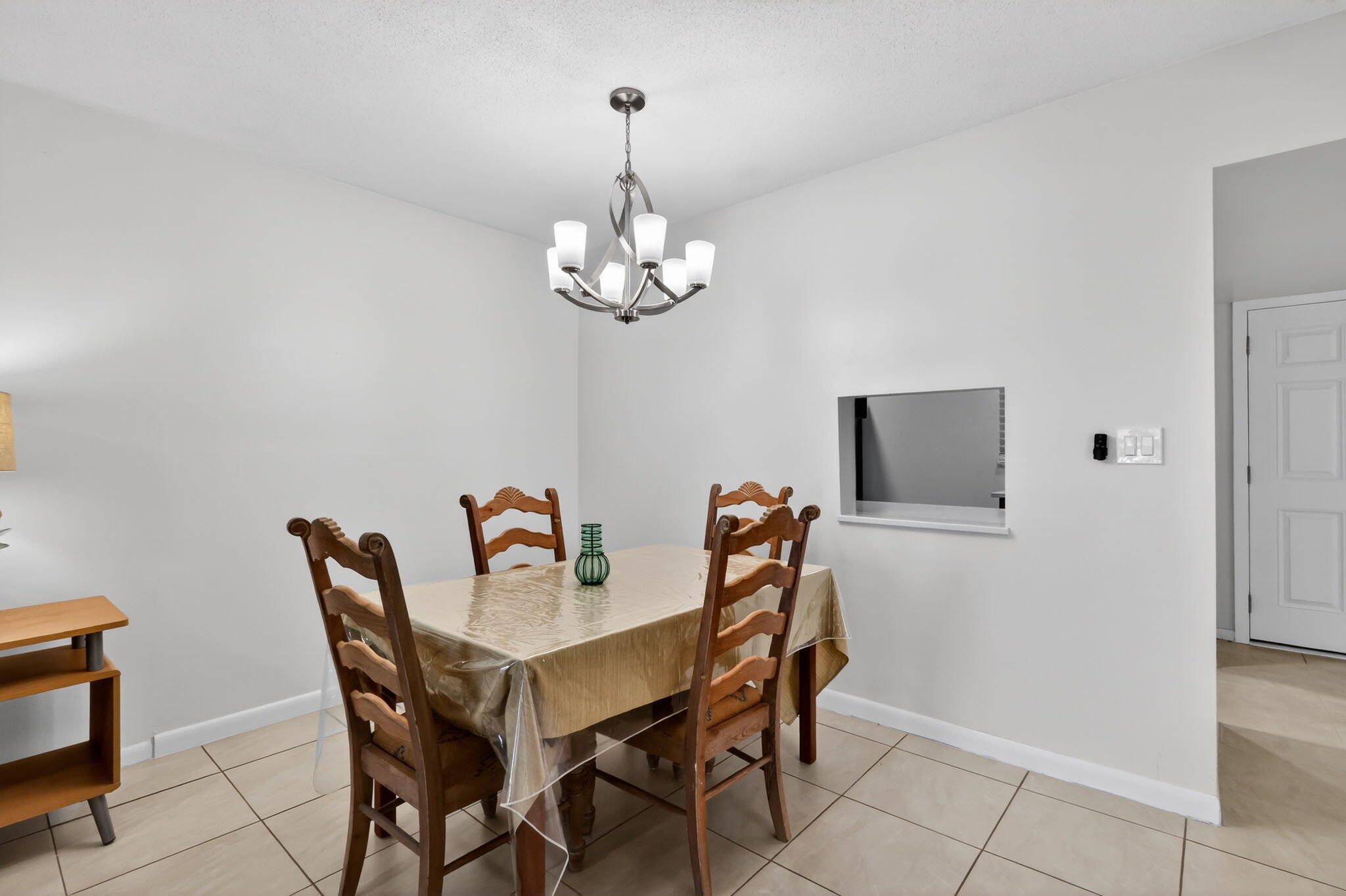 2615 NE 1ST Court 201