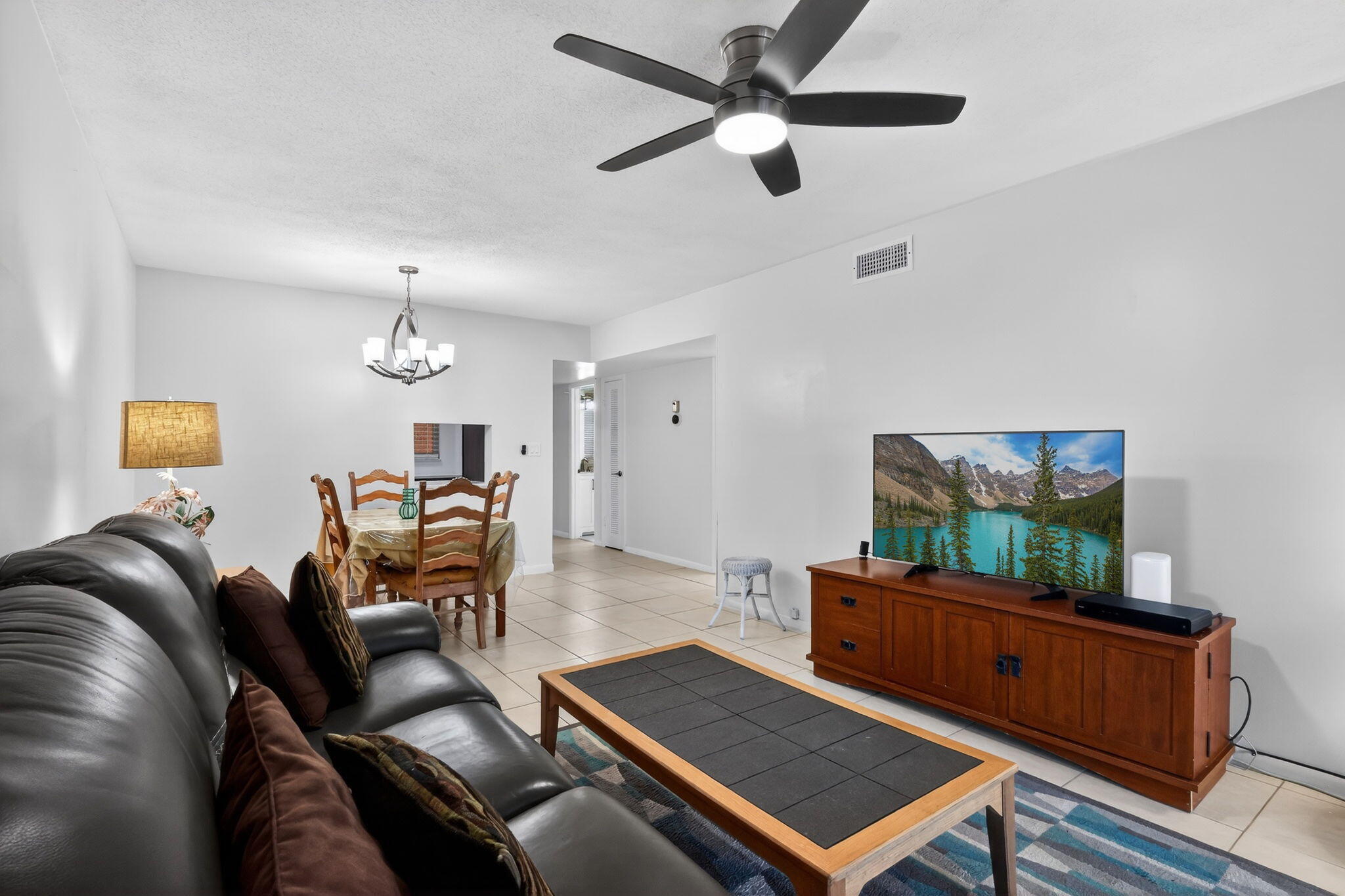 2615 NE 1ST Court 201