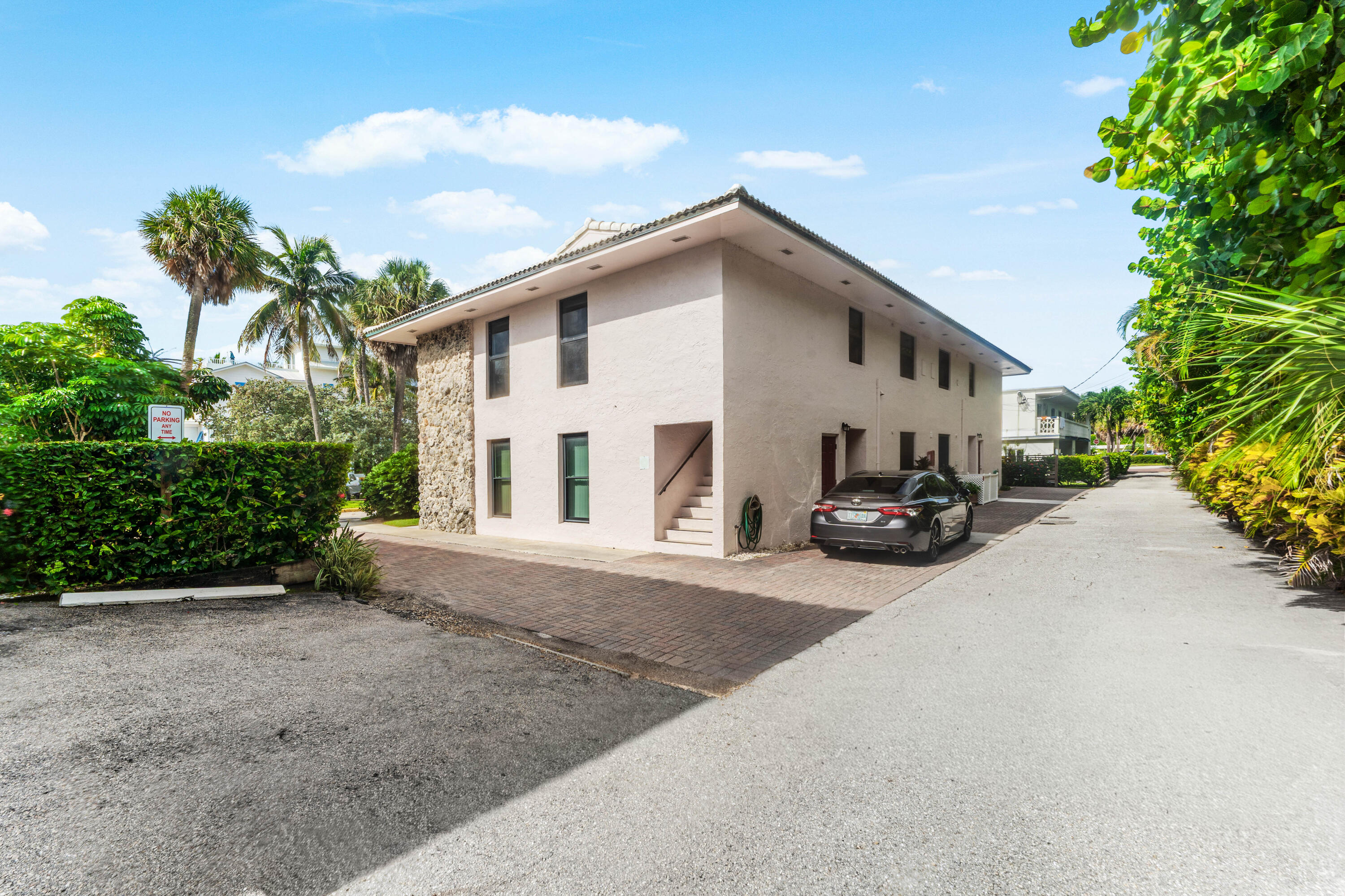 291 Mercury Road 4