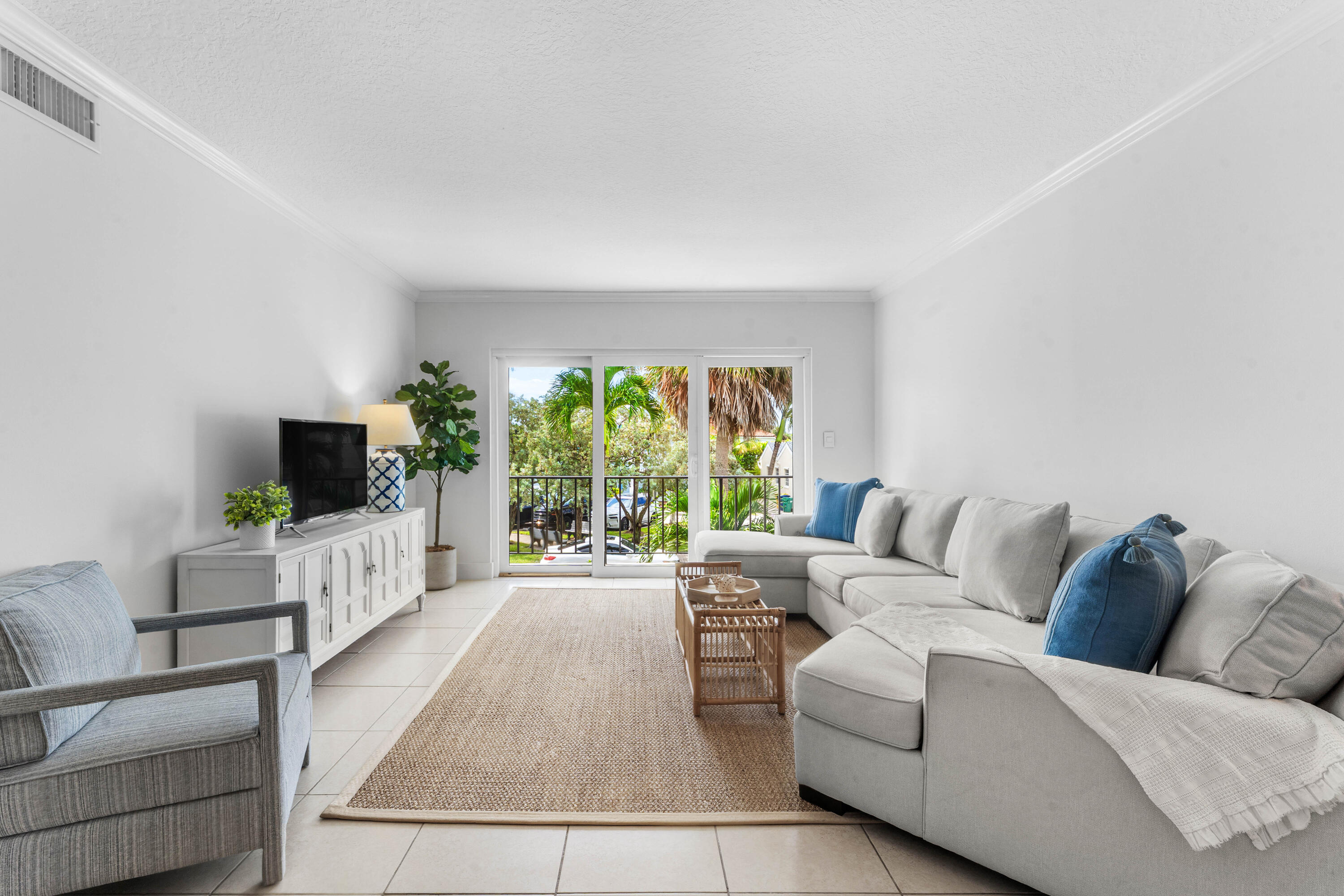 291 Mercury Road 4
