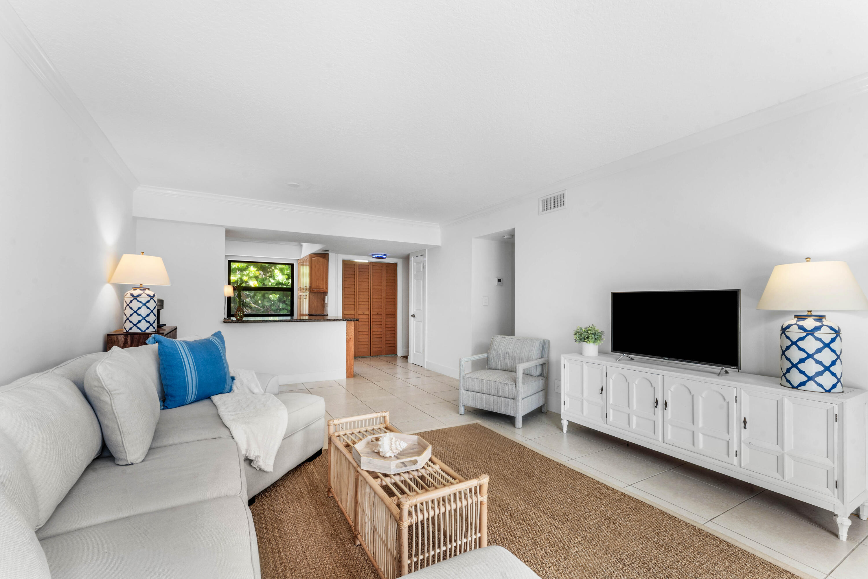 291 Mercury Road 4