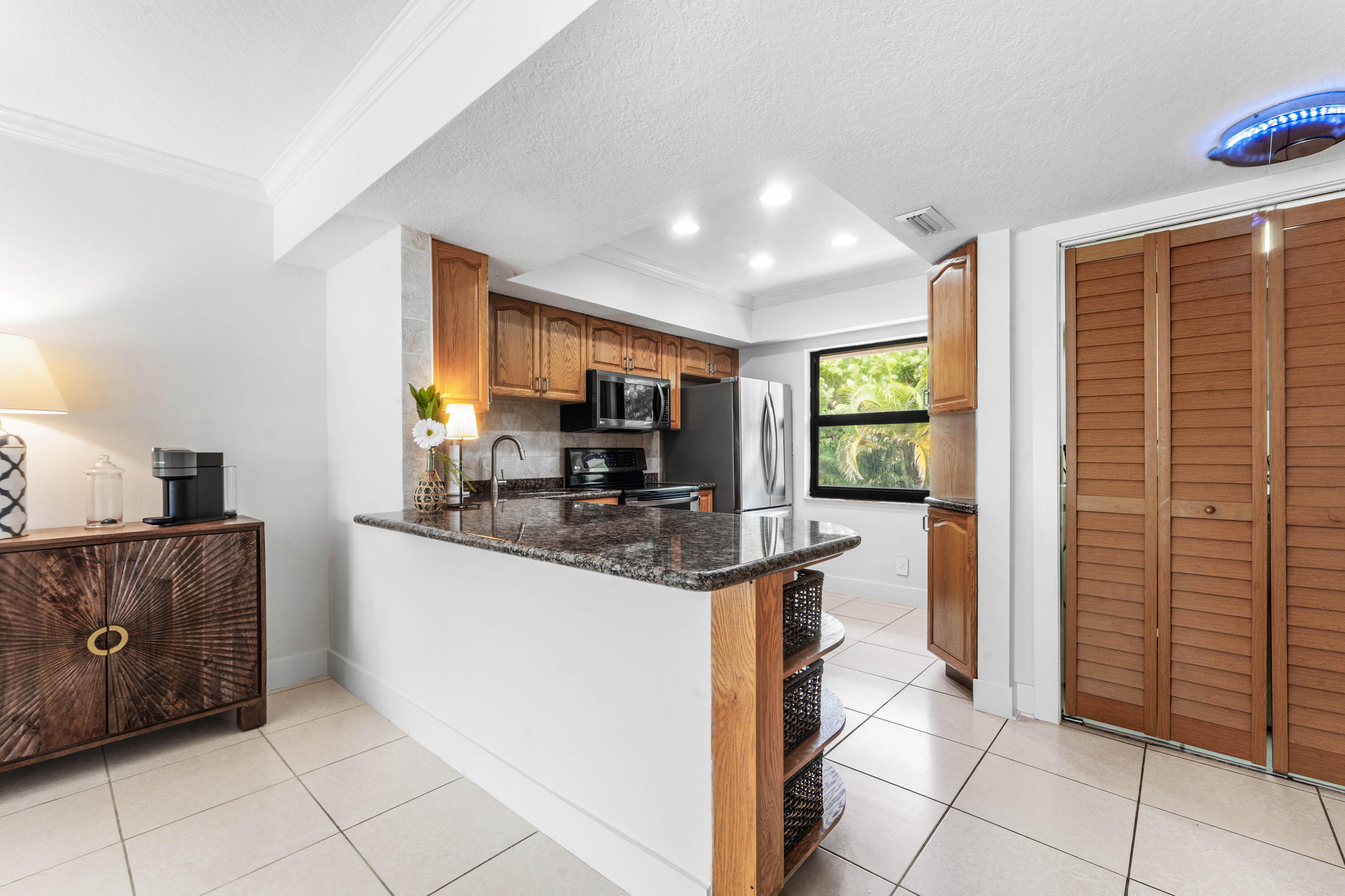 291 Mercury Road 4