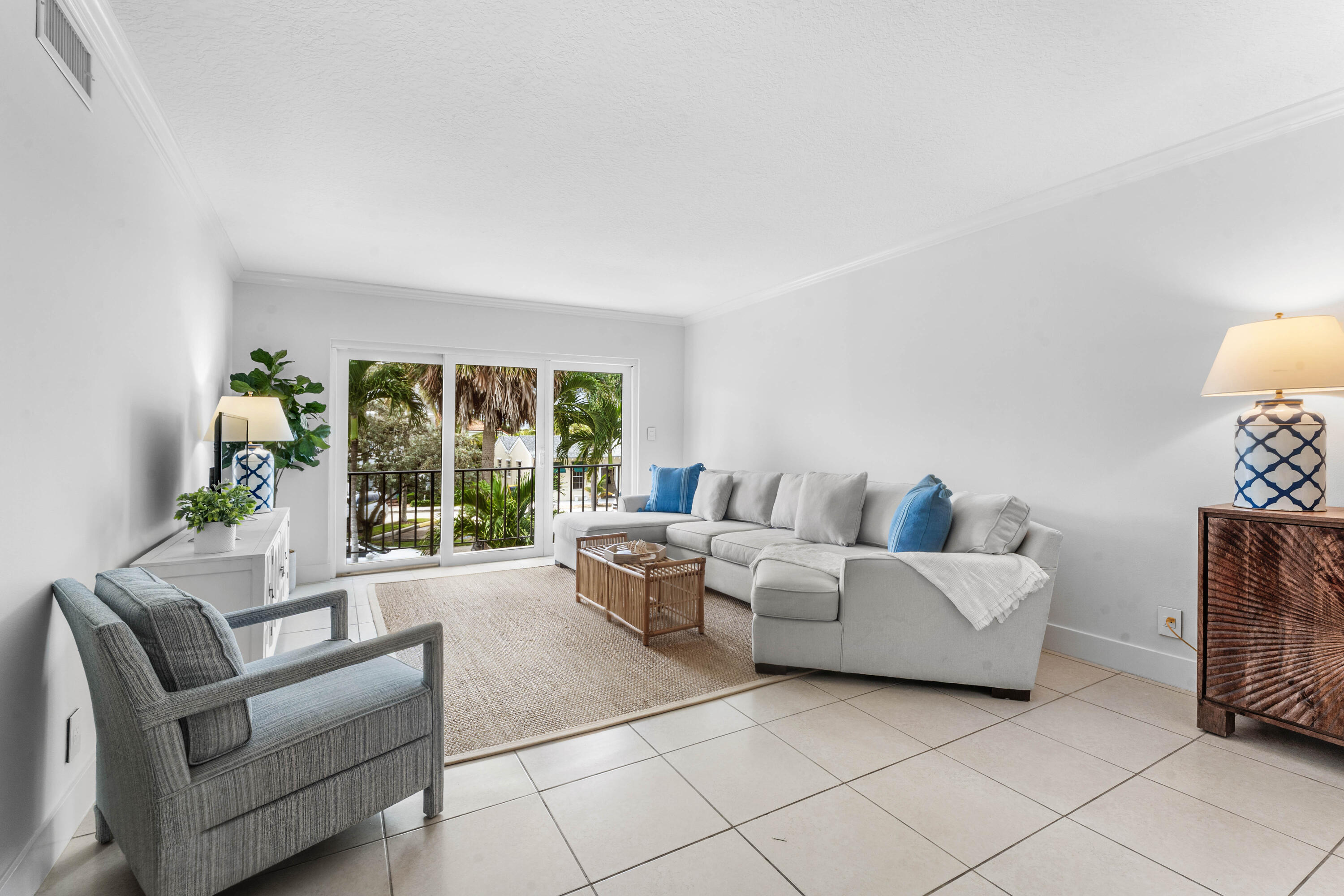 291 Mercury Road 4
