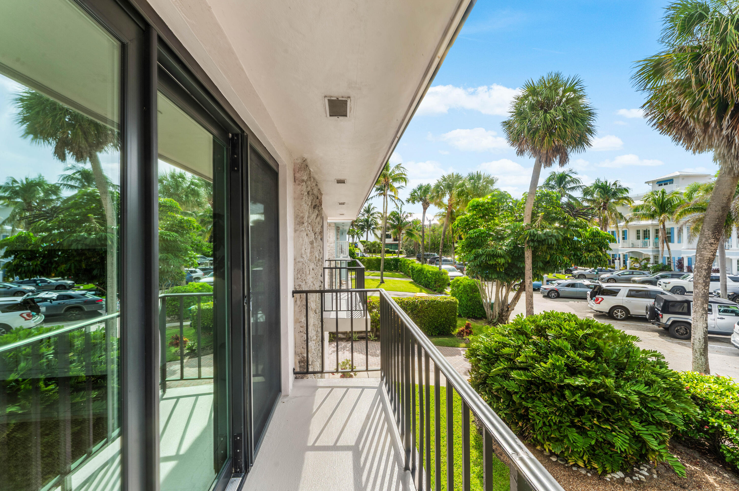 291 Mercury Road 4