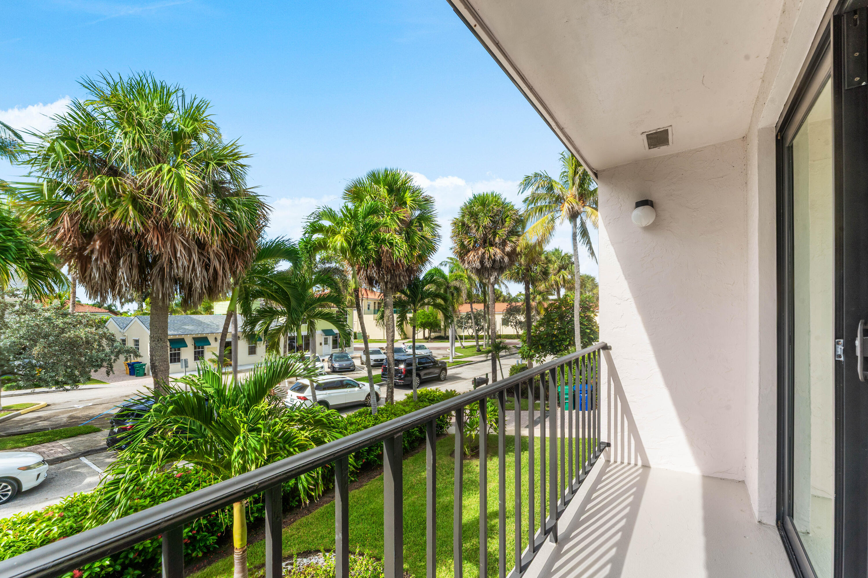 291 Mercury Road 4