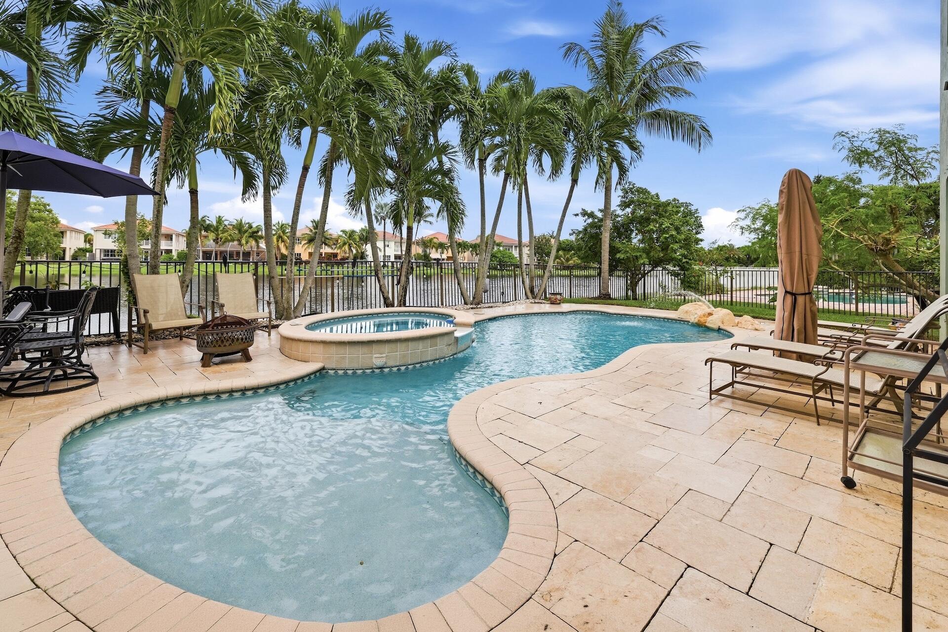 1261 BEACON Circle