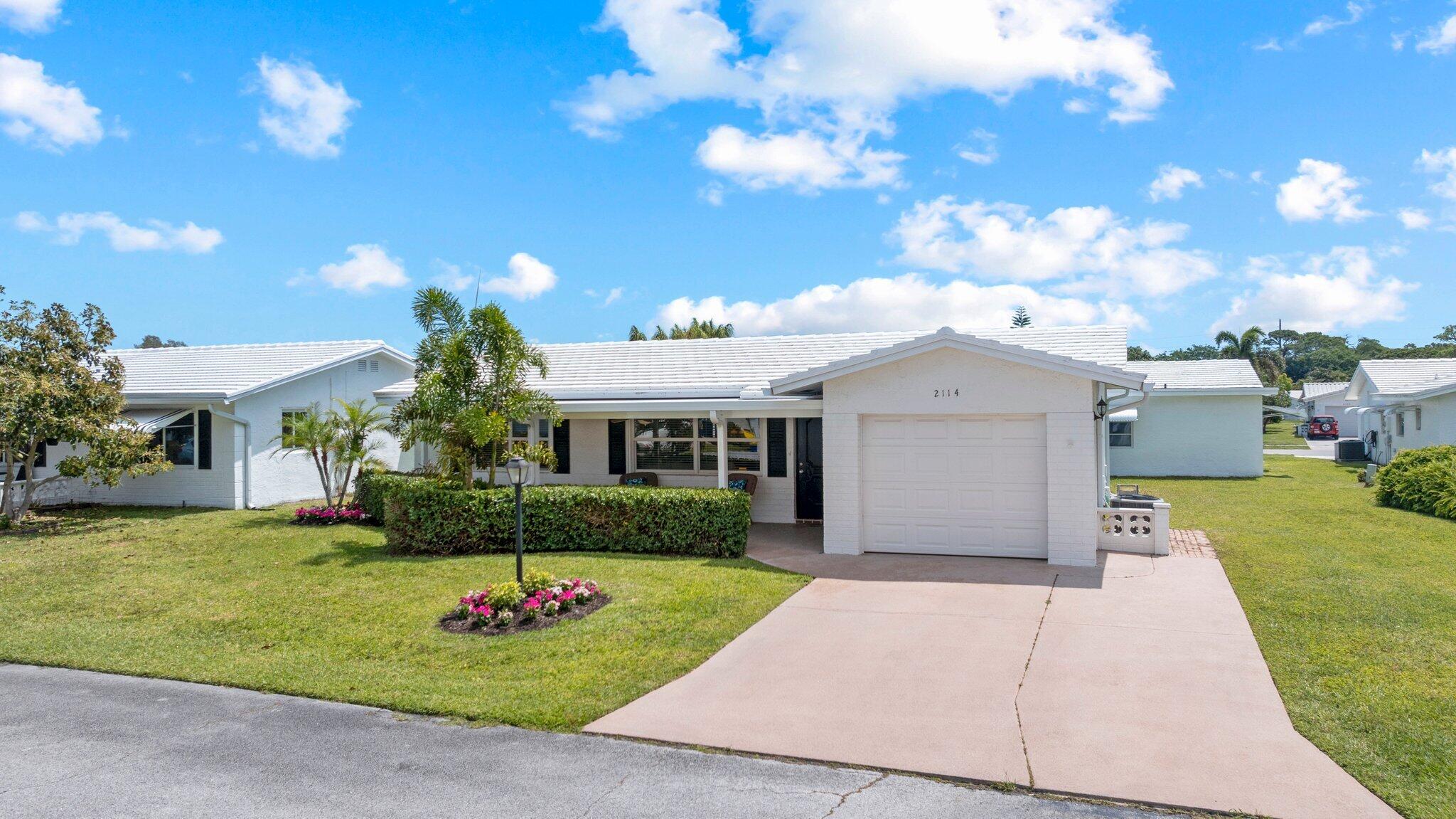 2114 SW 13th Place